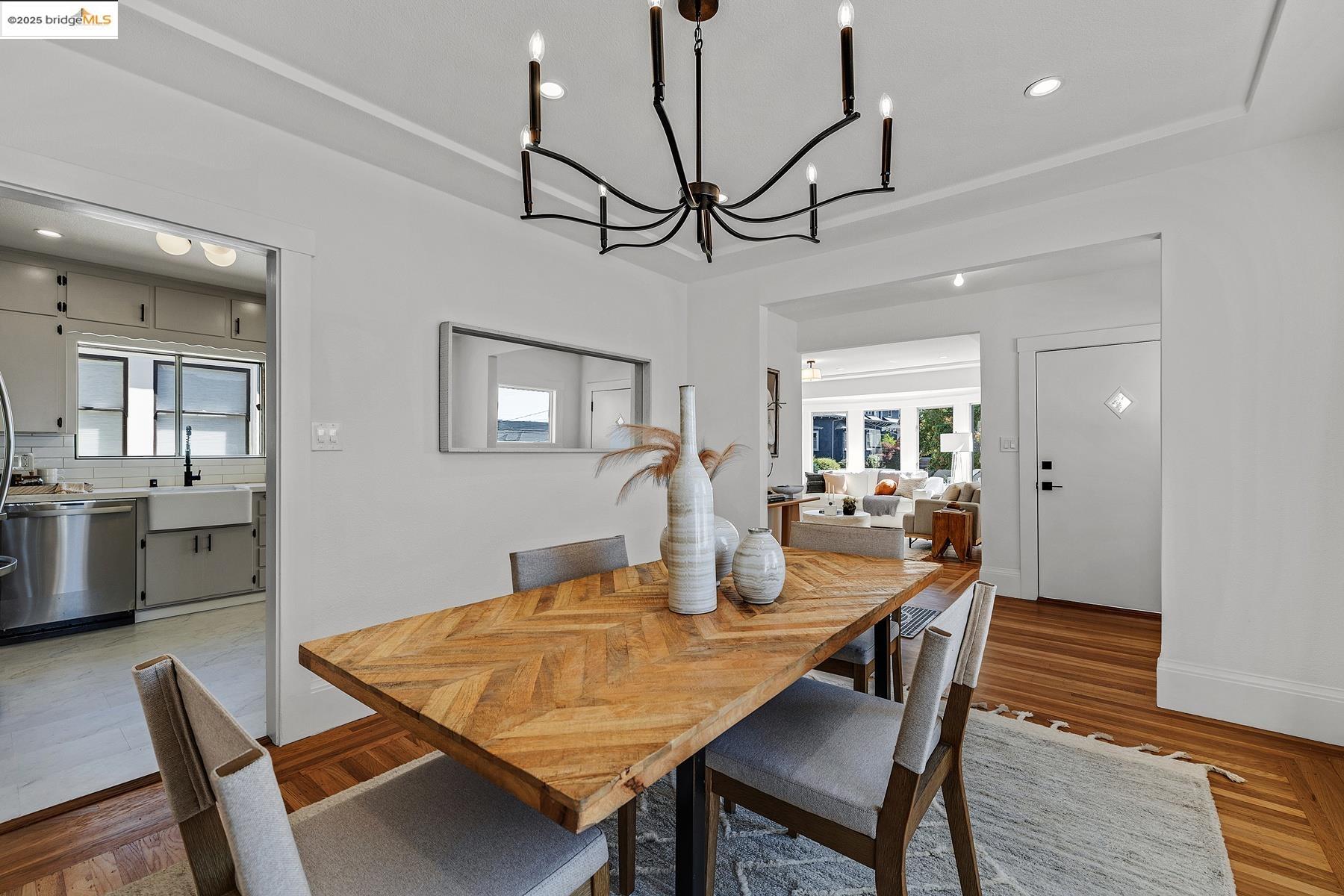 4267 Montgomery Street