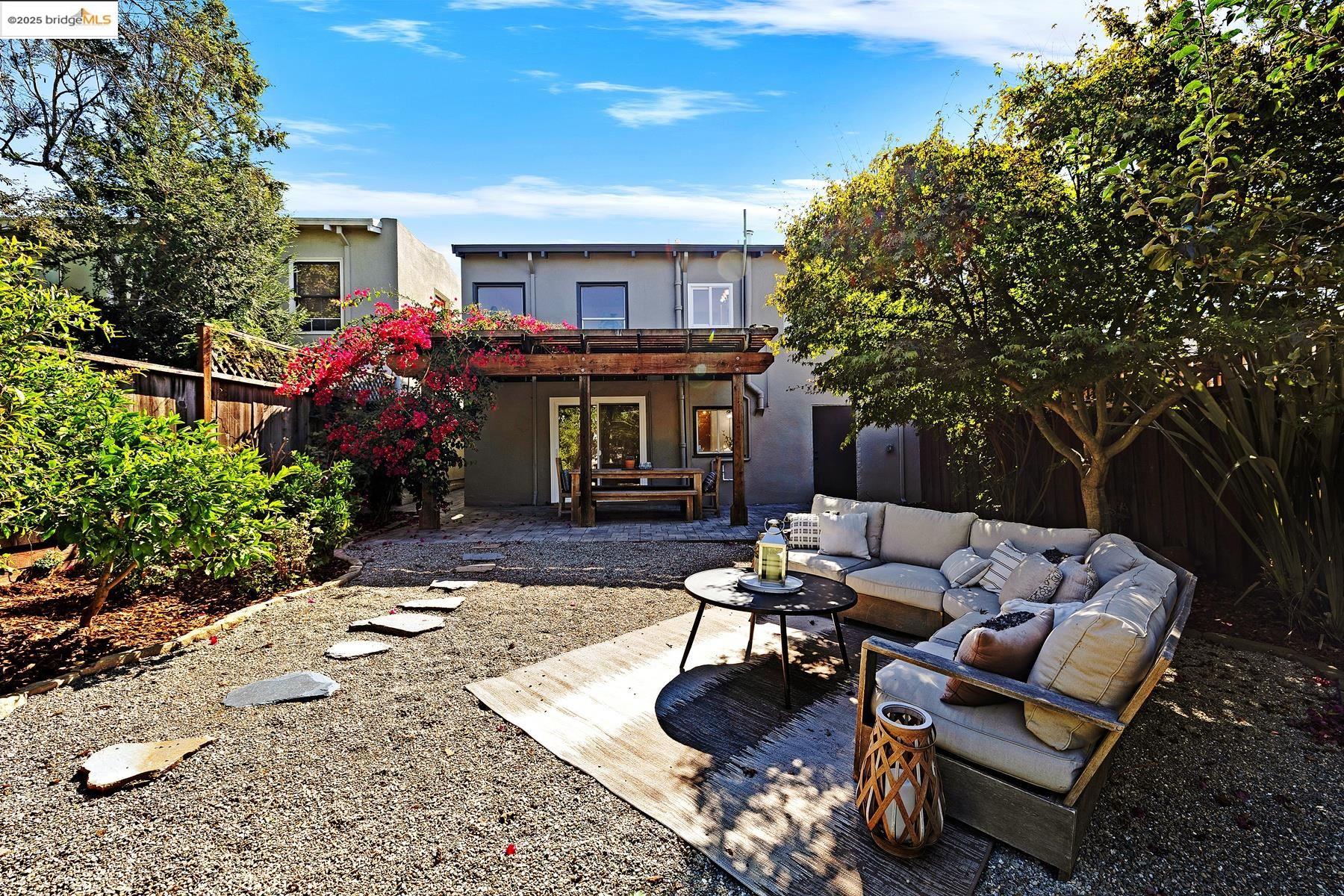 4267 Montgomery Street