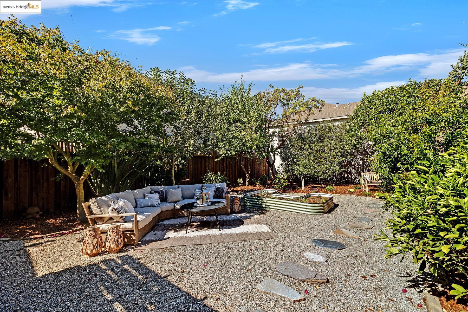 4267 Montgomery Street