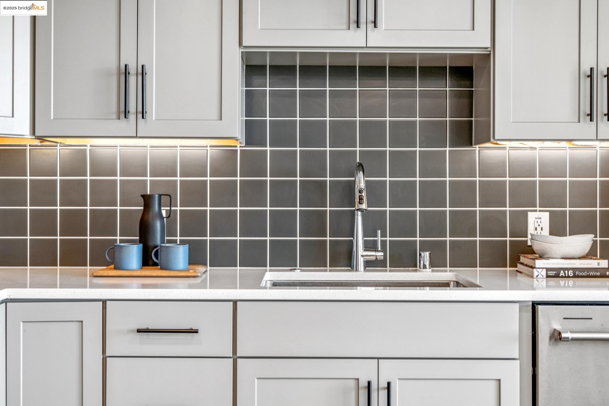 10300 San Pablo Ave # 303