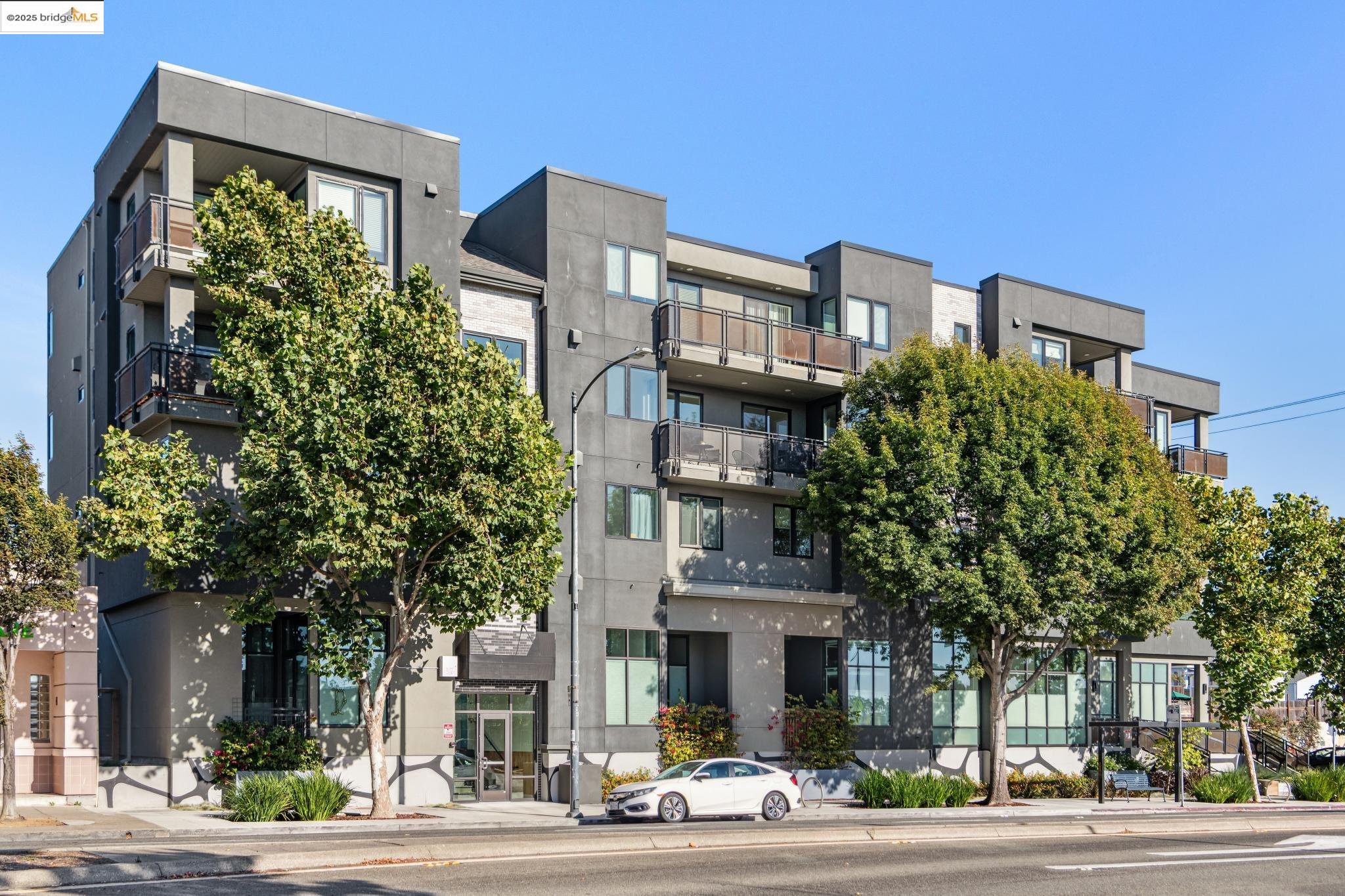 10300 San Pablo Ave # 303