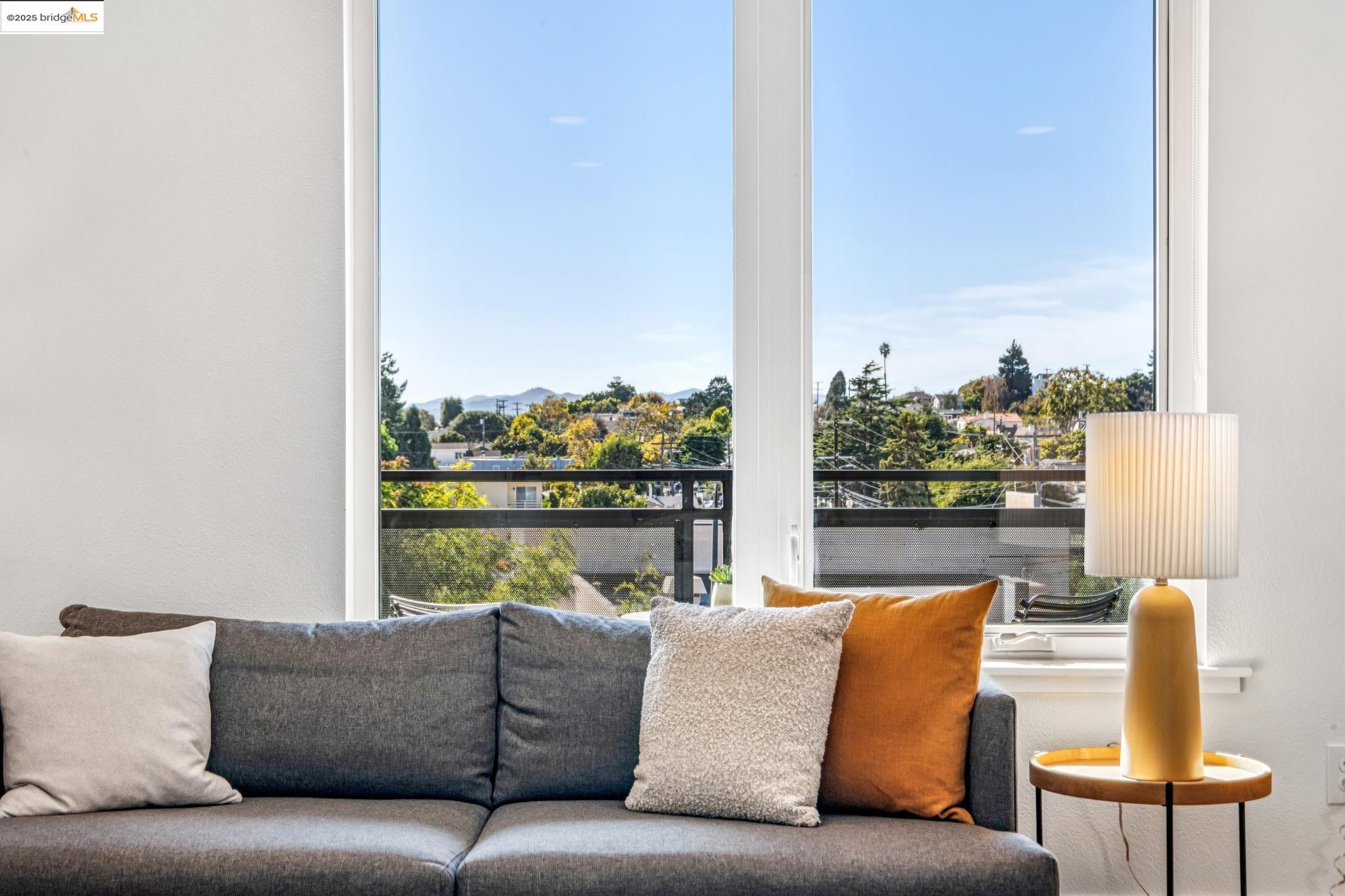 10300 San Pablo Ave # 303