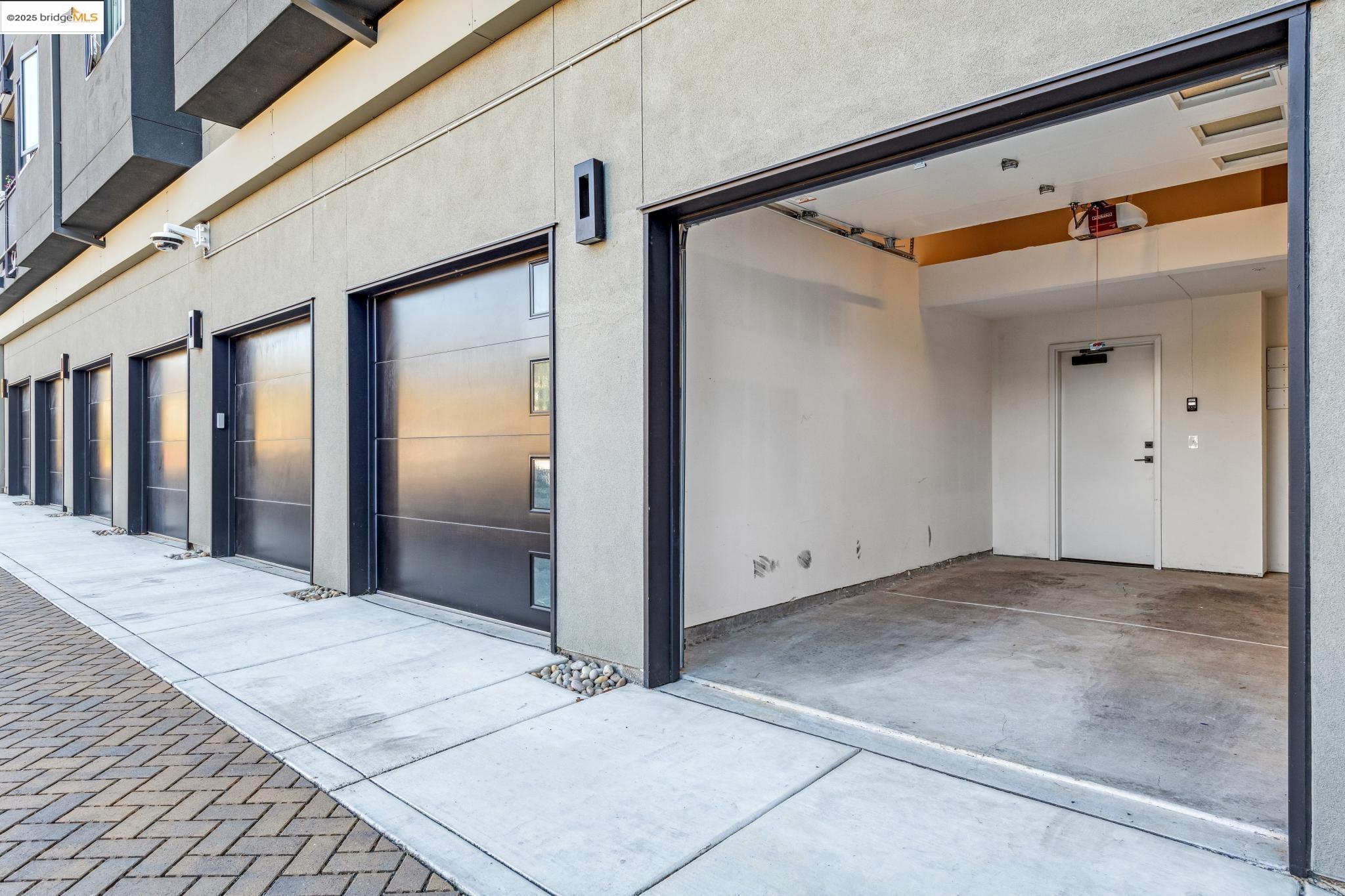 10300 San Pablo Ave # 303