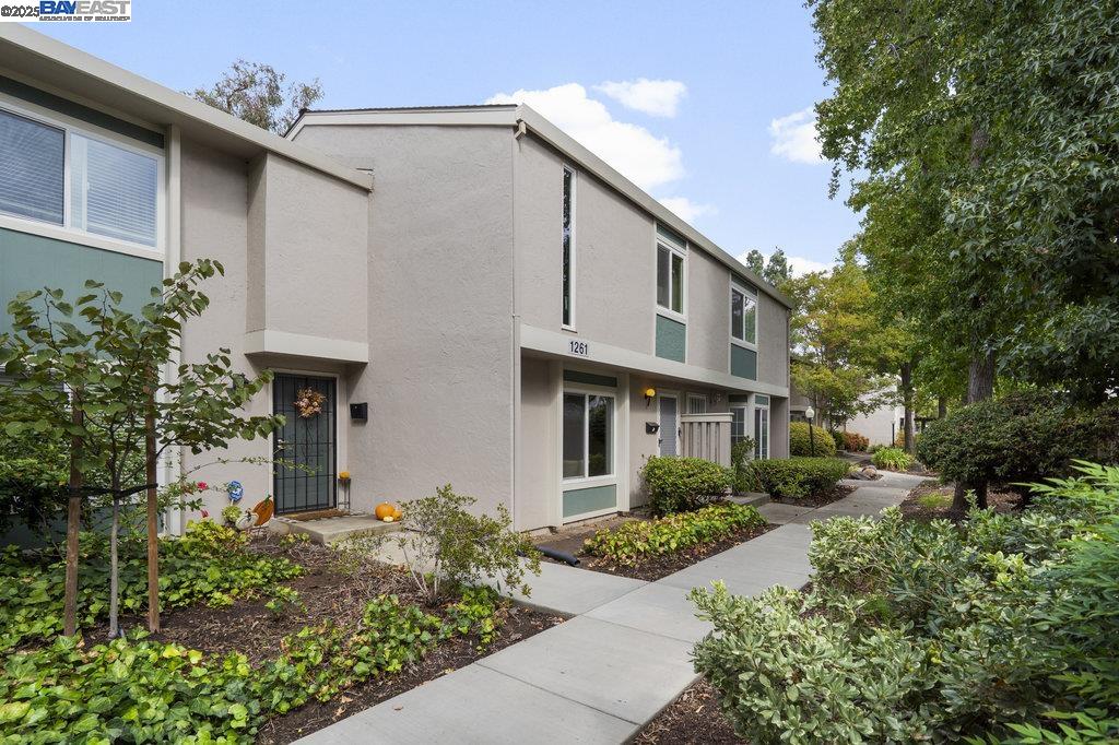 1261 Pine Creek Way # B