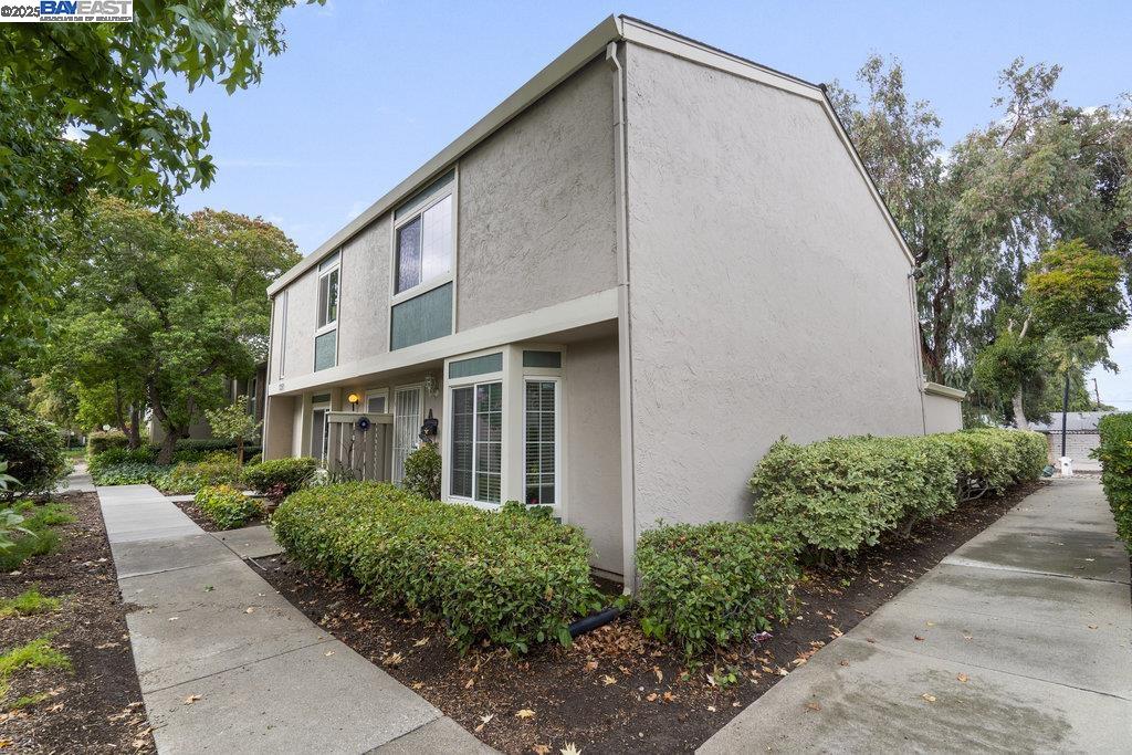 1261 Pine Creek Way # B