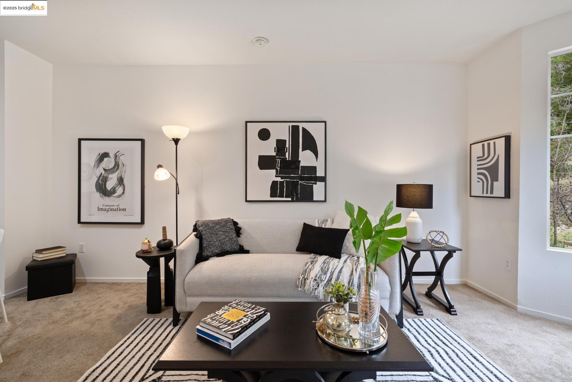 240 Caldecott Ln # 208