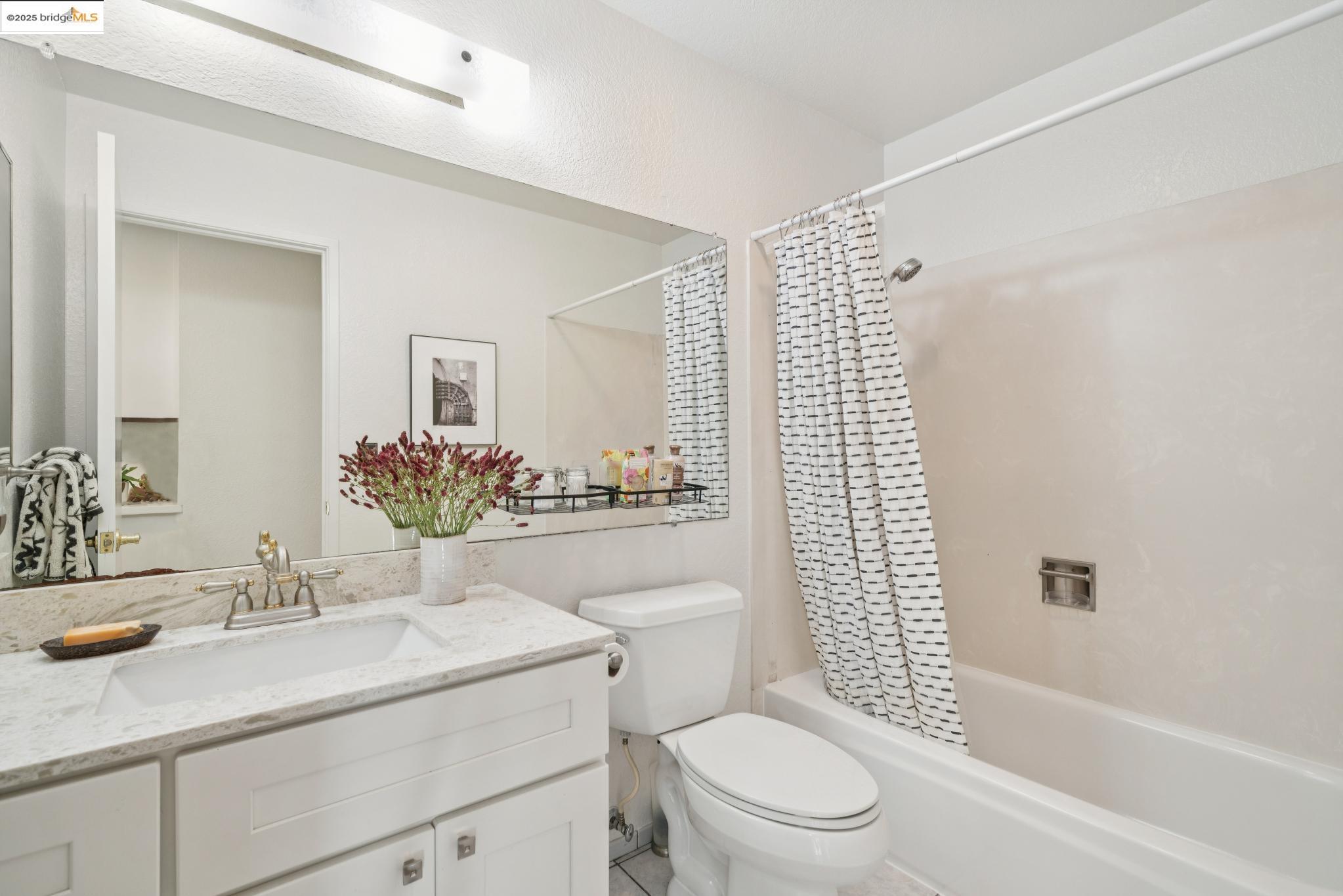 2216 Bristlecone Drive