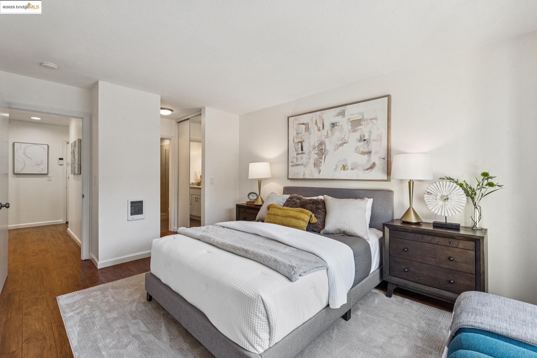 651 Oakland Ave Unit: 1E