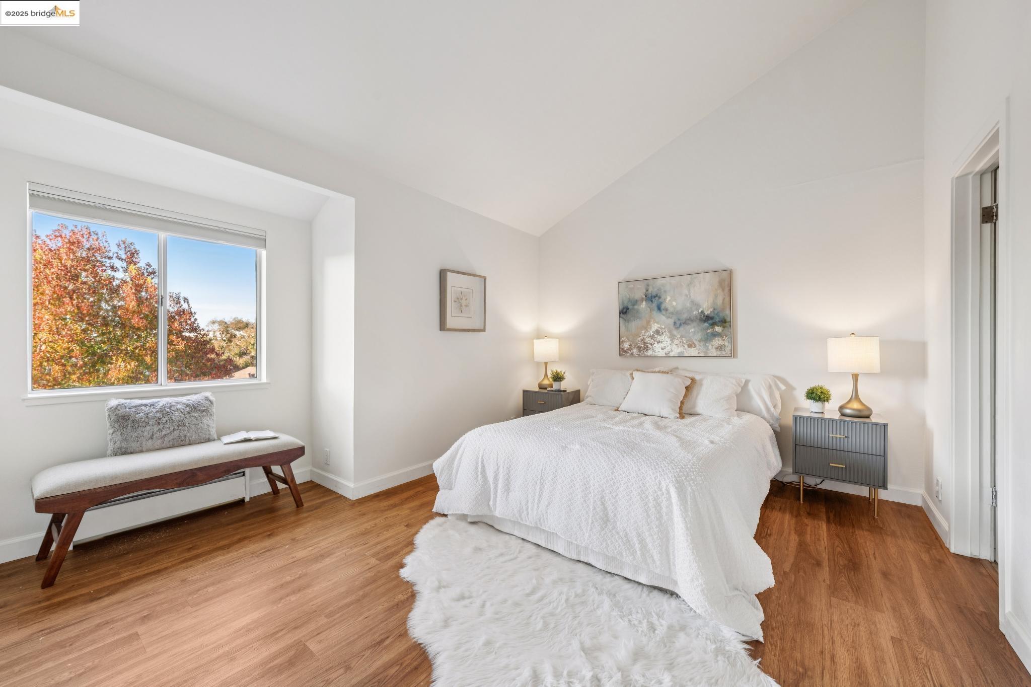 1207 Melville Sq # 417