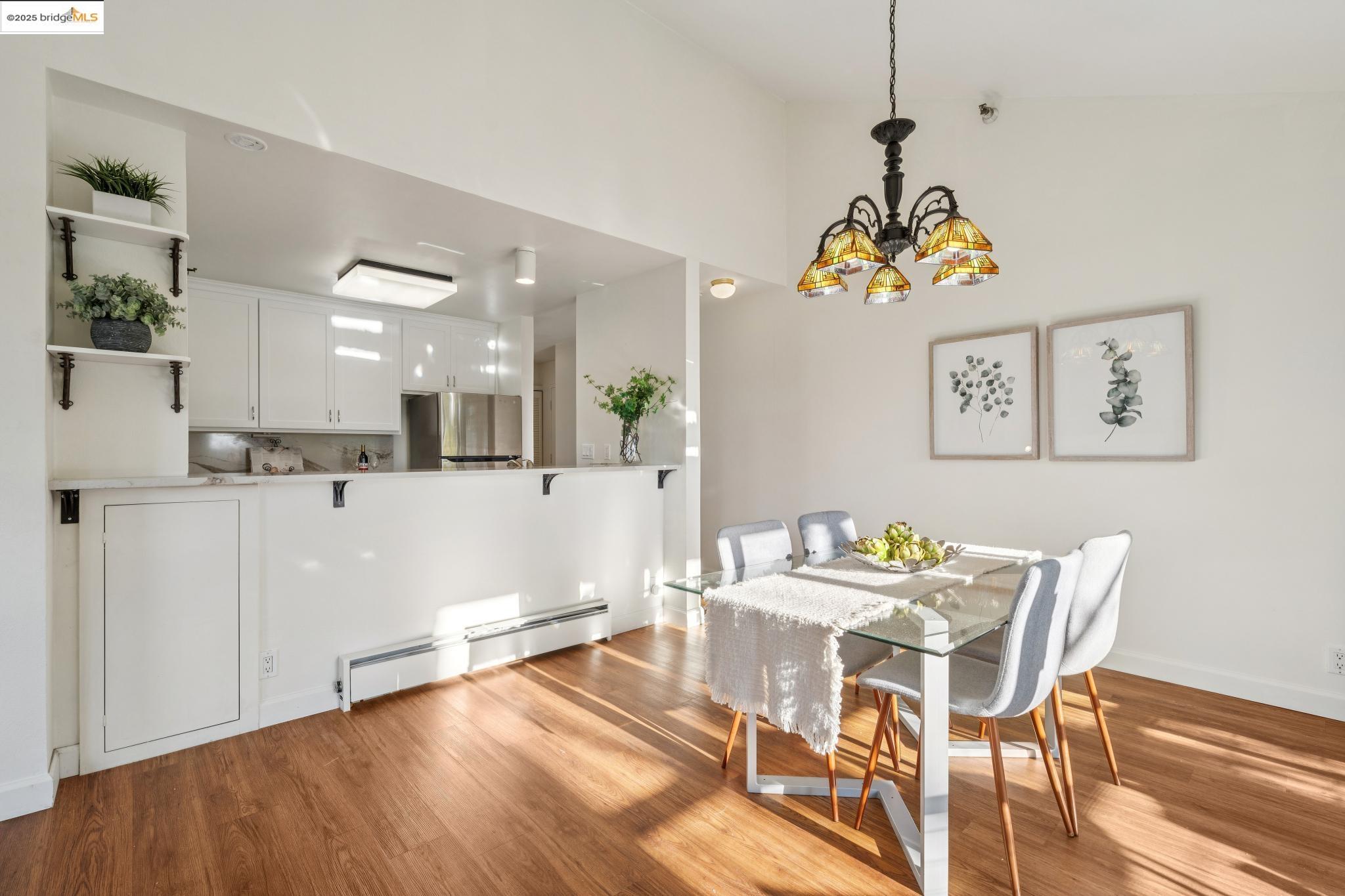 1207 Melville Sq # 417