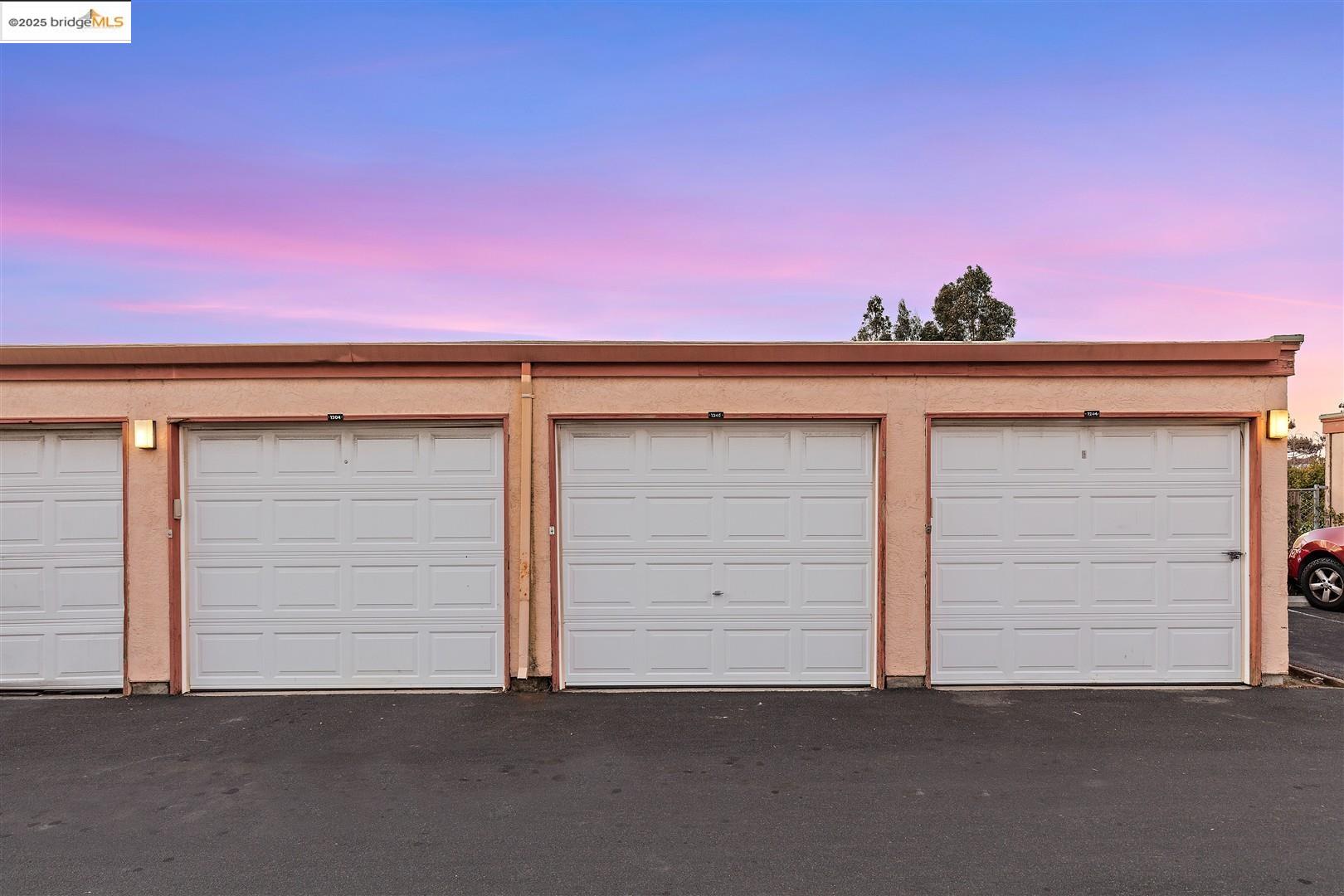 1000 Evergreen Terrace # 1205