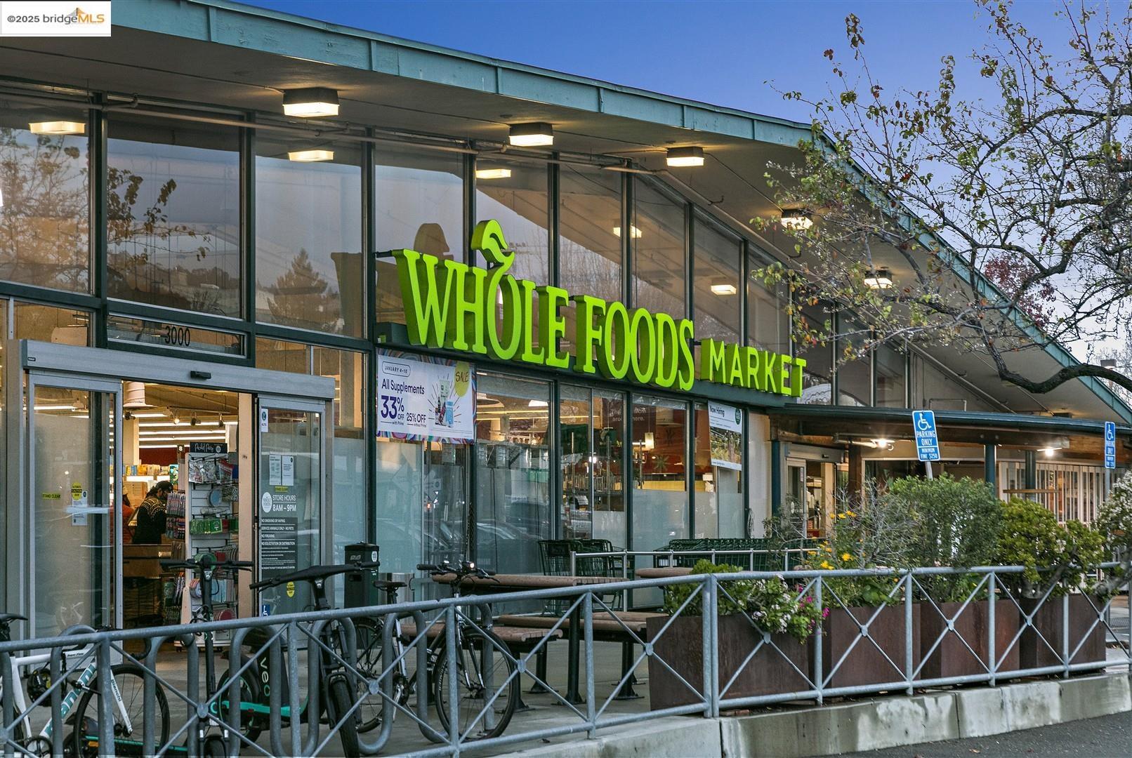 6555 Shattuck Avenue