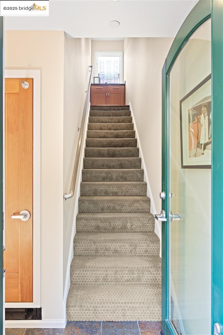 6555 Shattuck Avenue