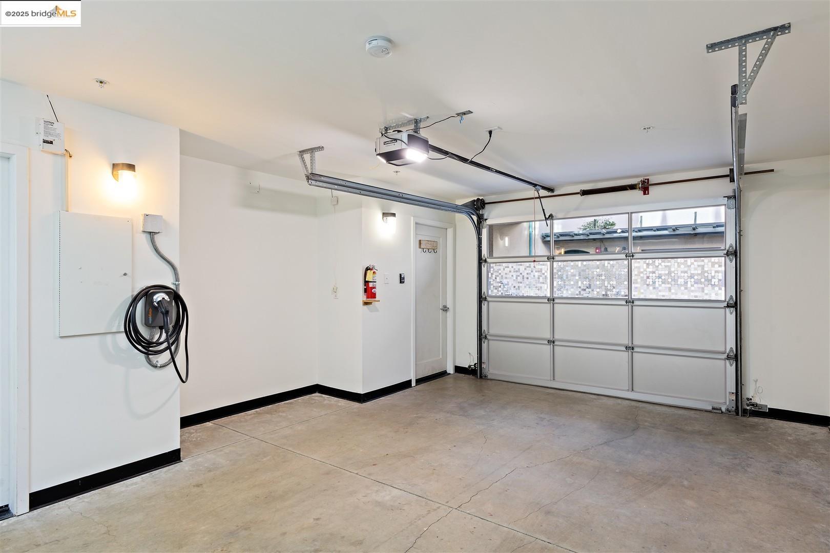 6555 Shattuck Avenue