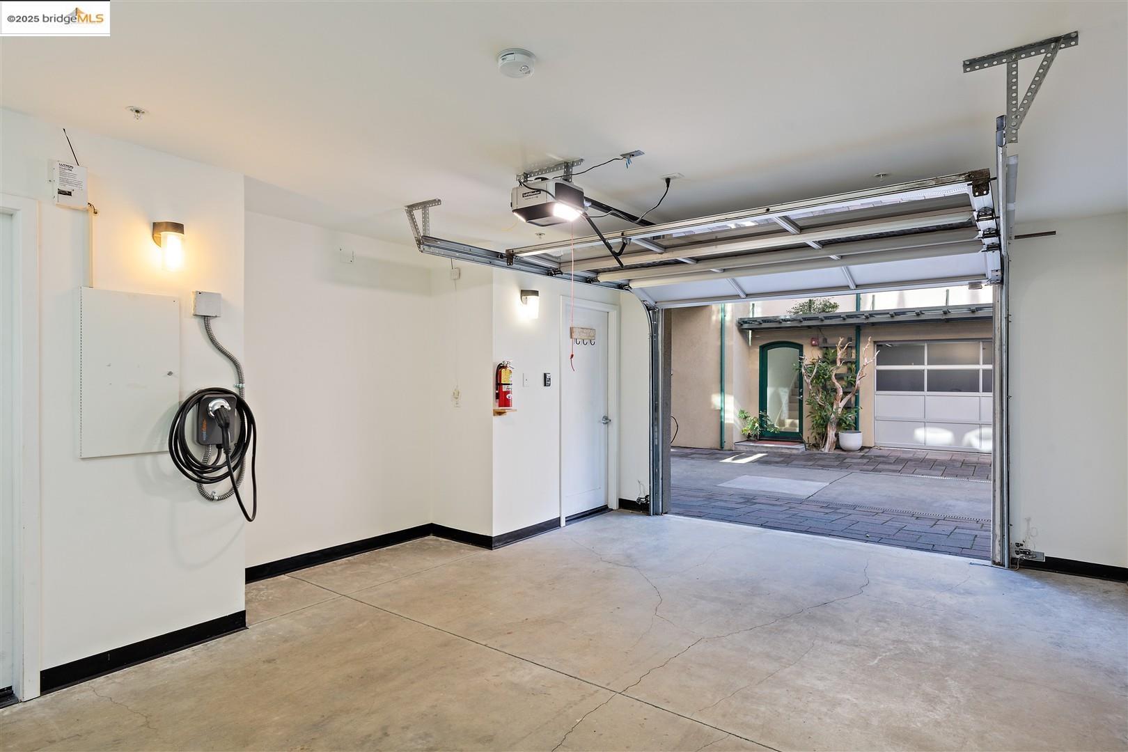 6555 Shattuck Avenue