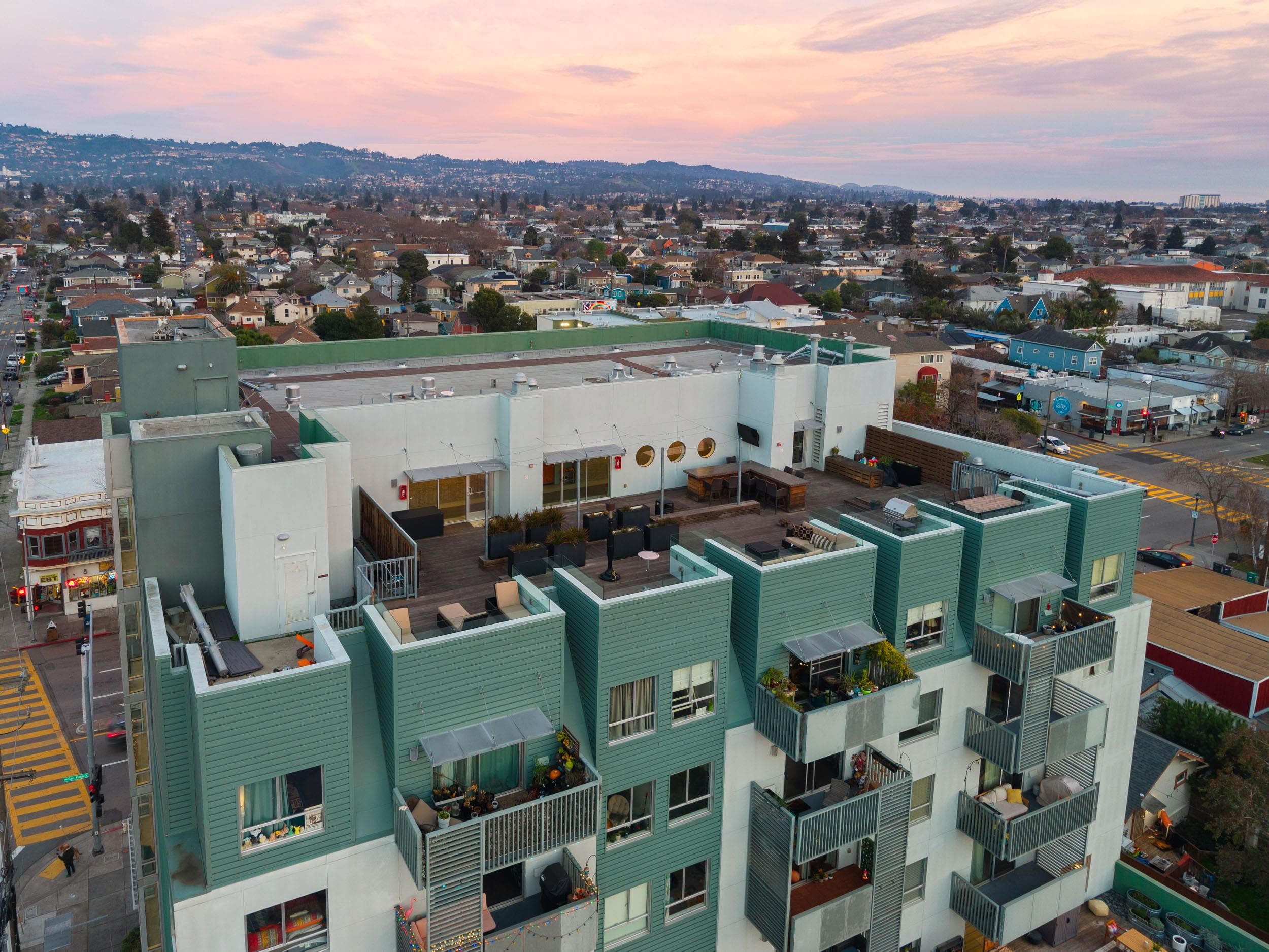 6465 San Pablo Ave # 206