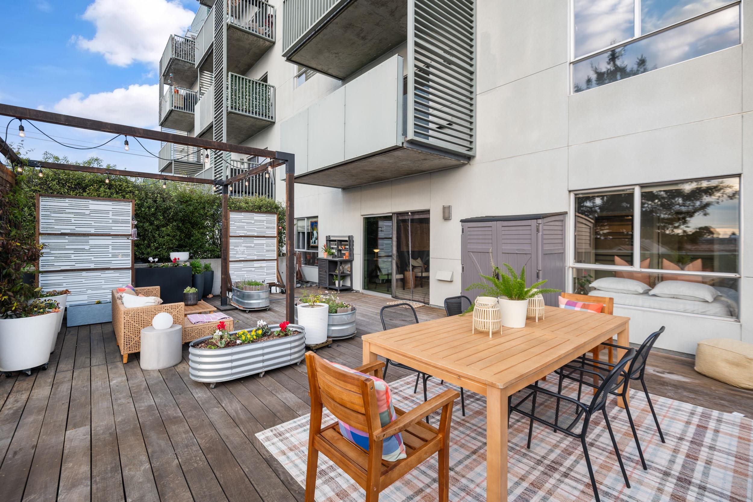 6465 San Pablo Ave # 206