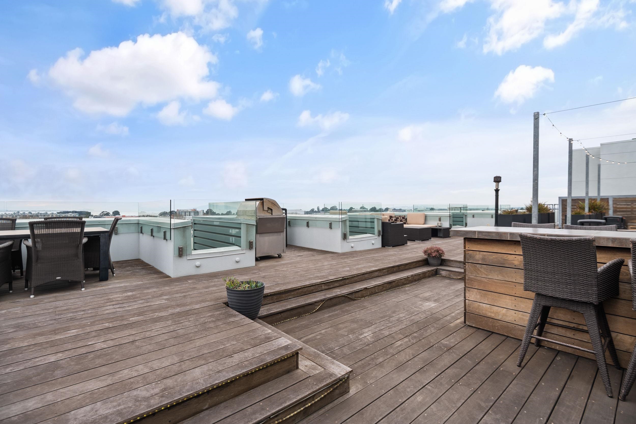 6465 San Pablo Ave # 206