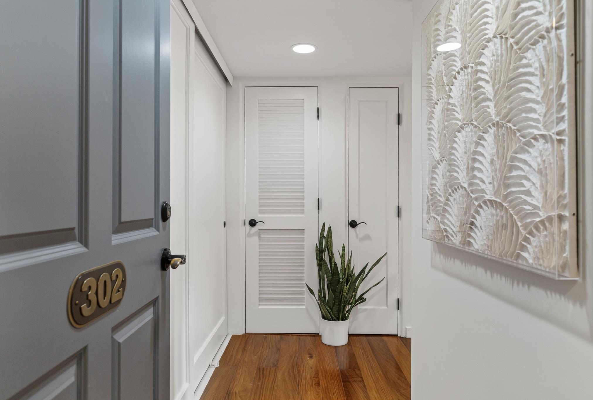 5400 Broadway Ter # 302