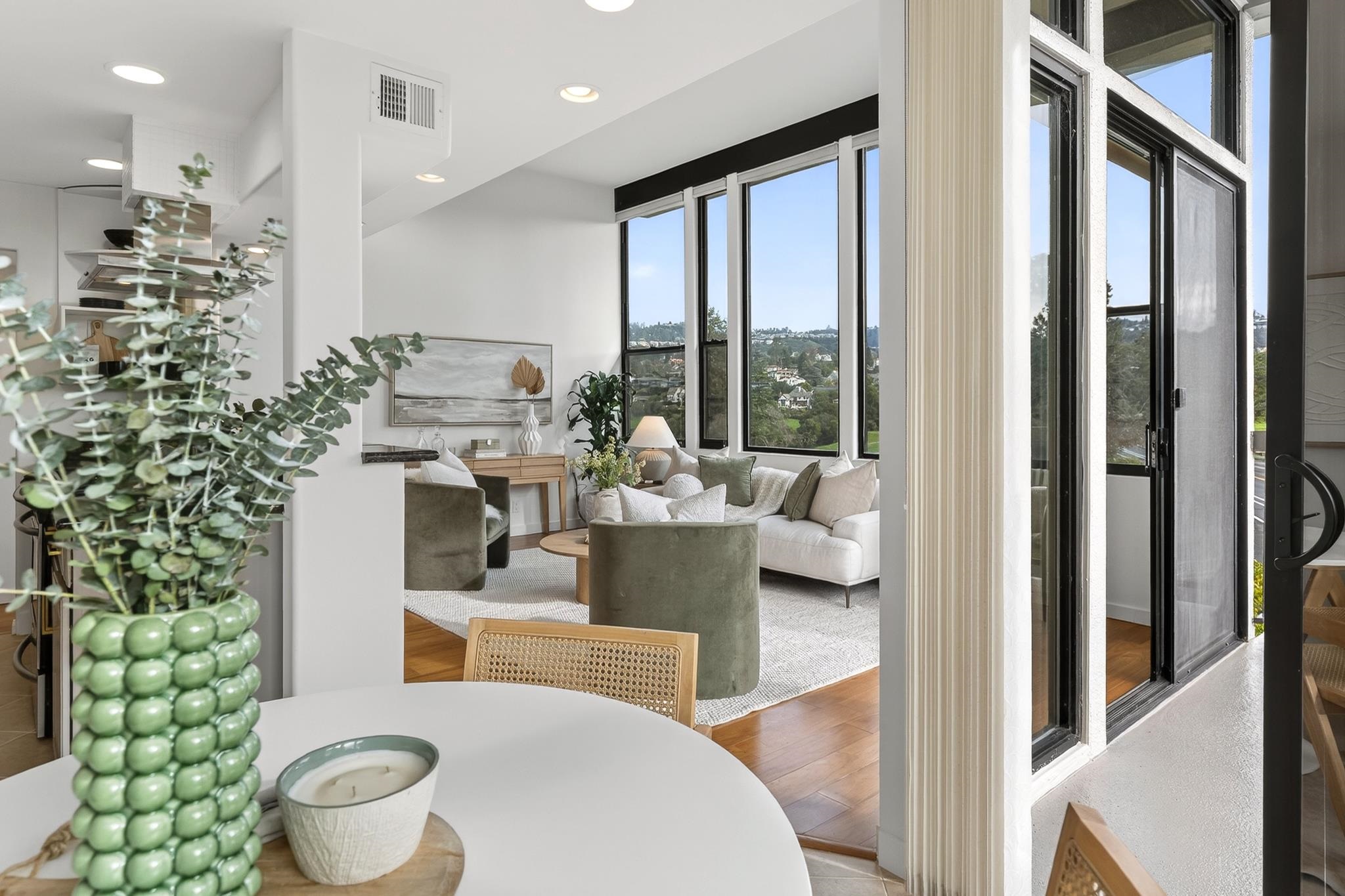 5400 Broadway Ter # 302