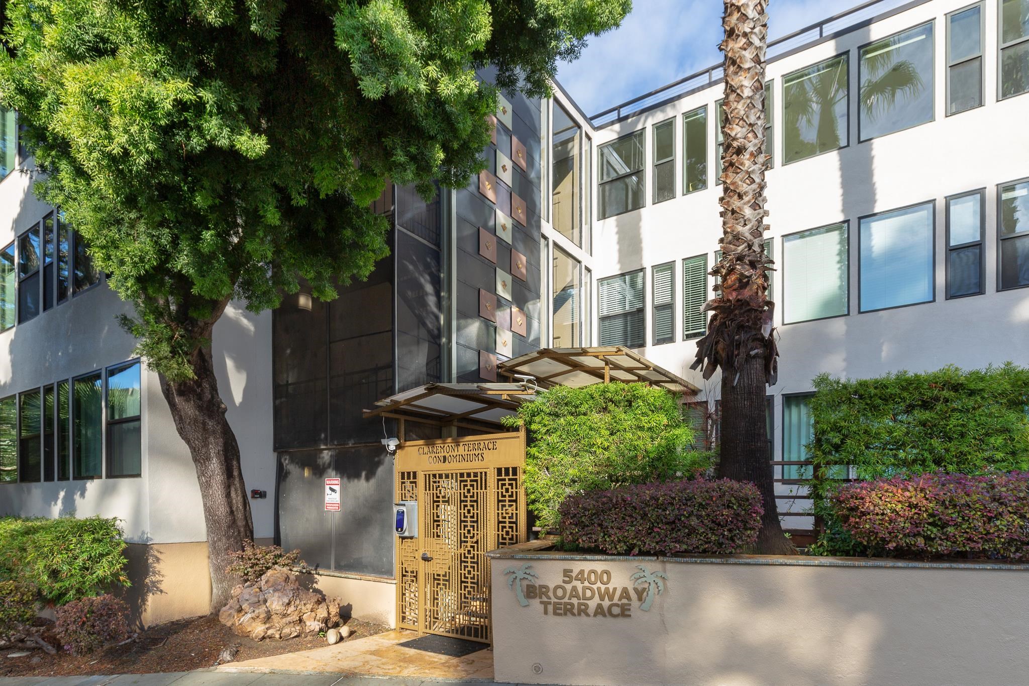 5400 Broadway Ter # 302