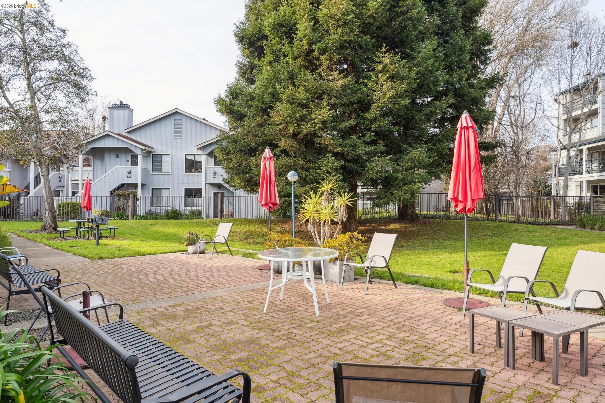 1205 Melville Square # 108