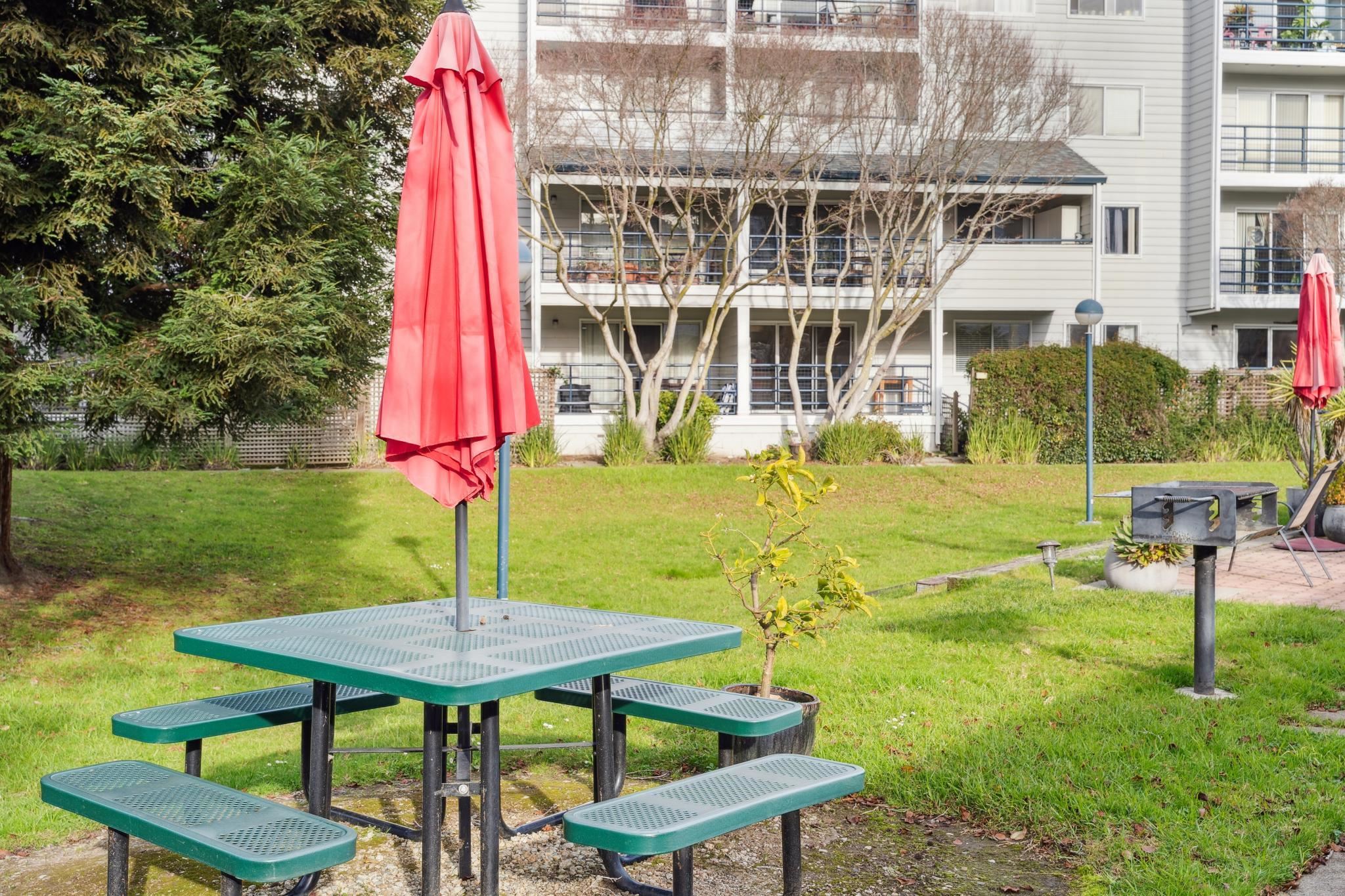 1205 Melville Square # 108