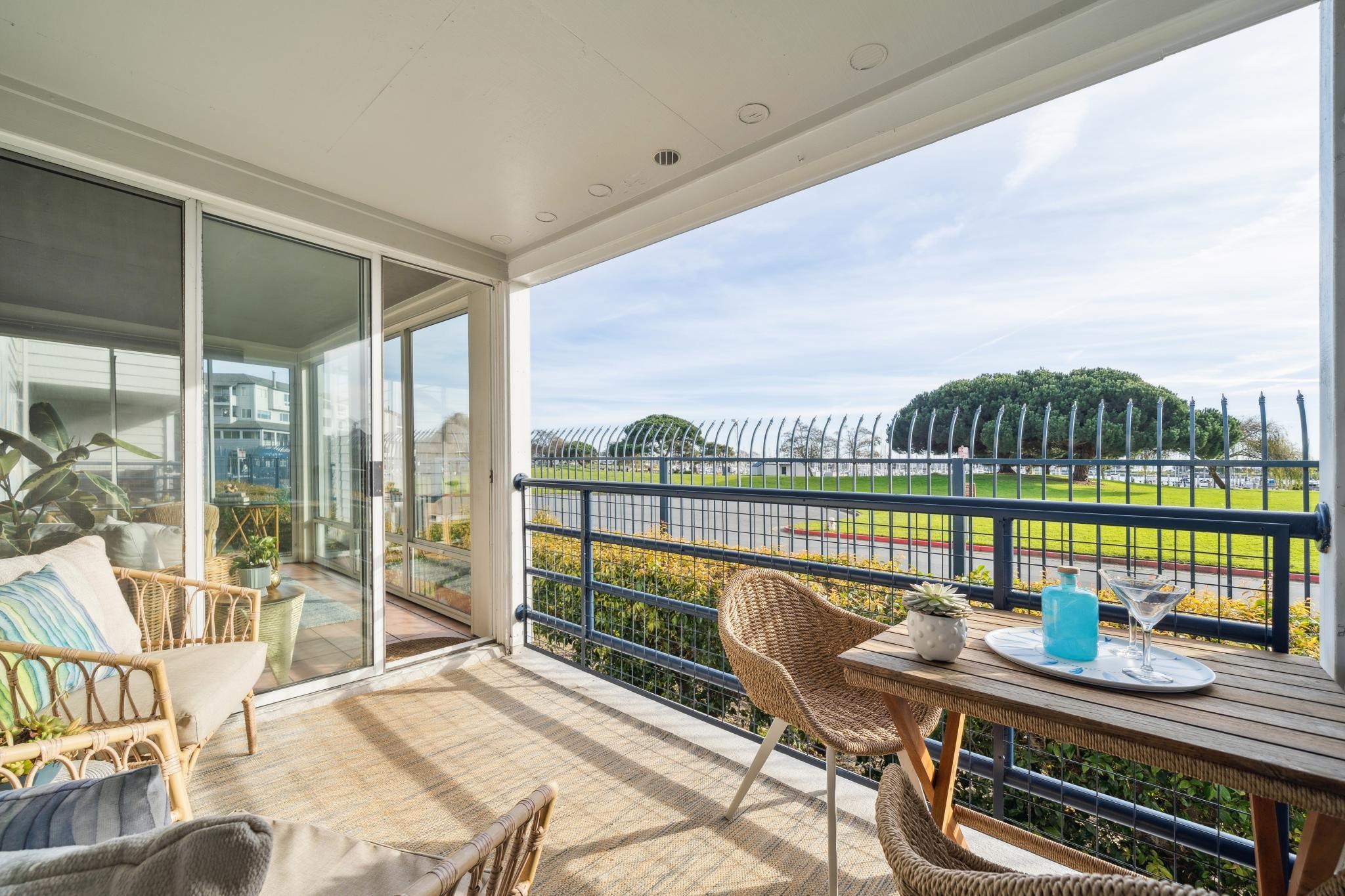 1205 Melville Square # 108