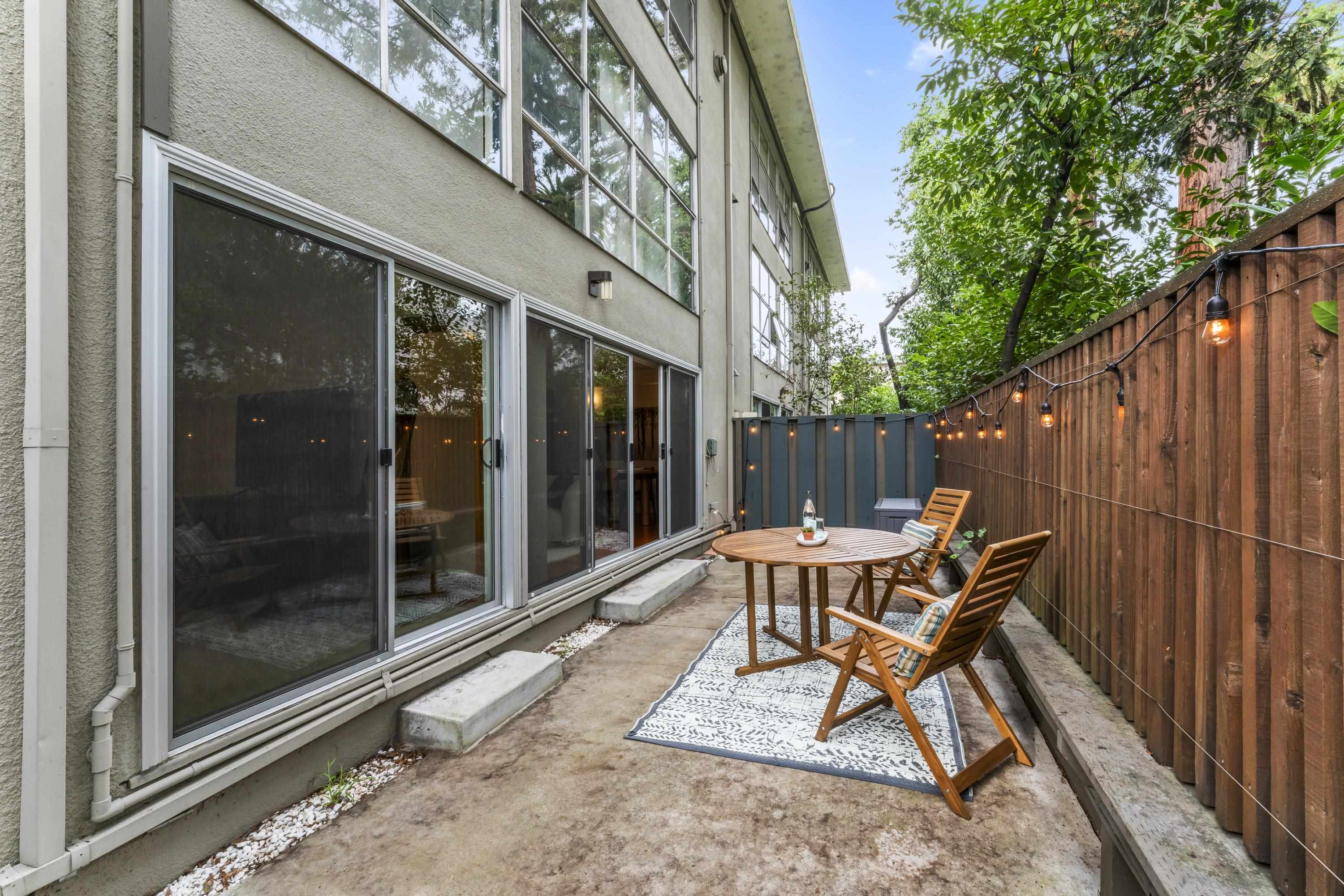 2130 Mountain Blvd # 101