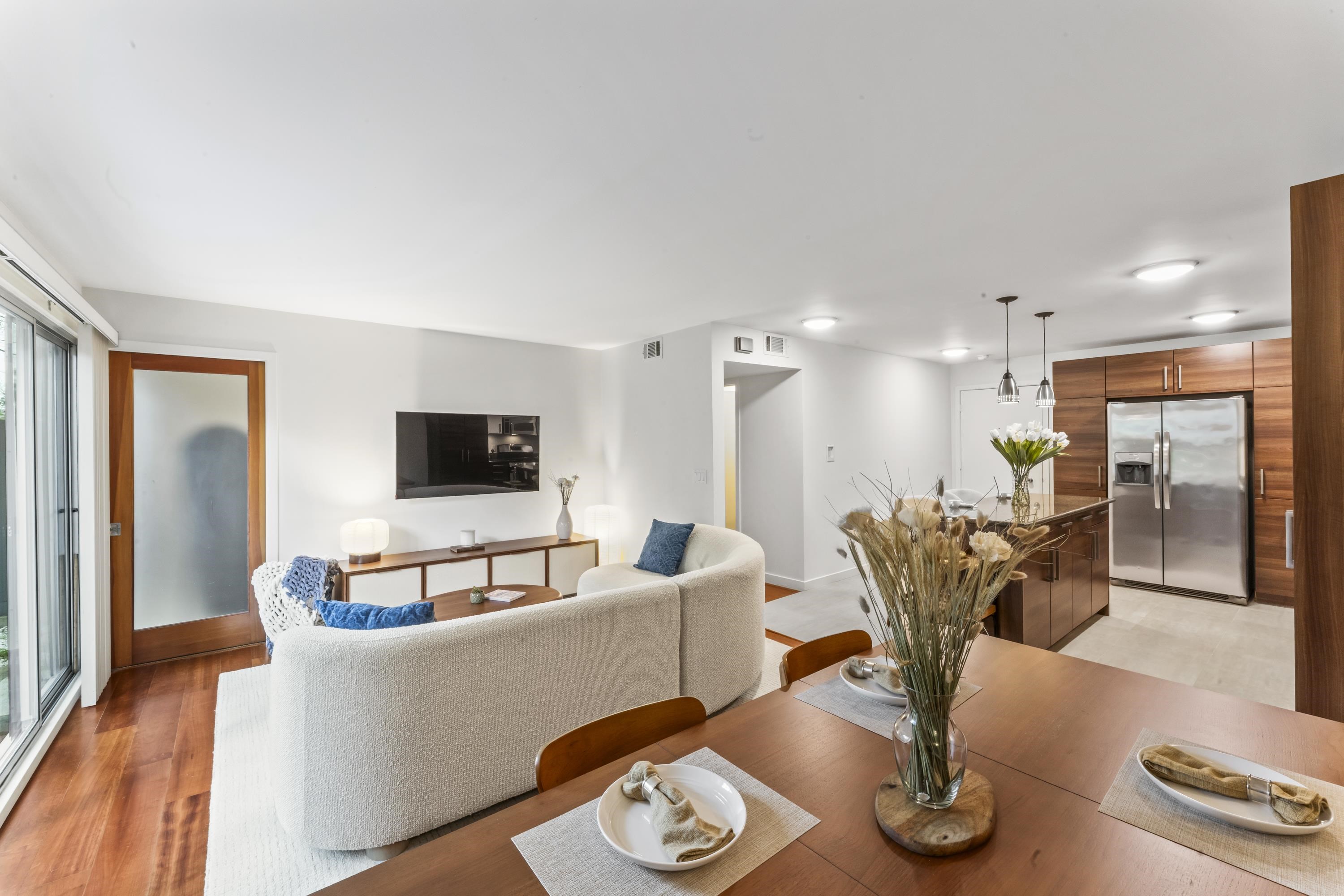 2130 Mountain Blvd # 101