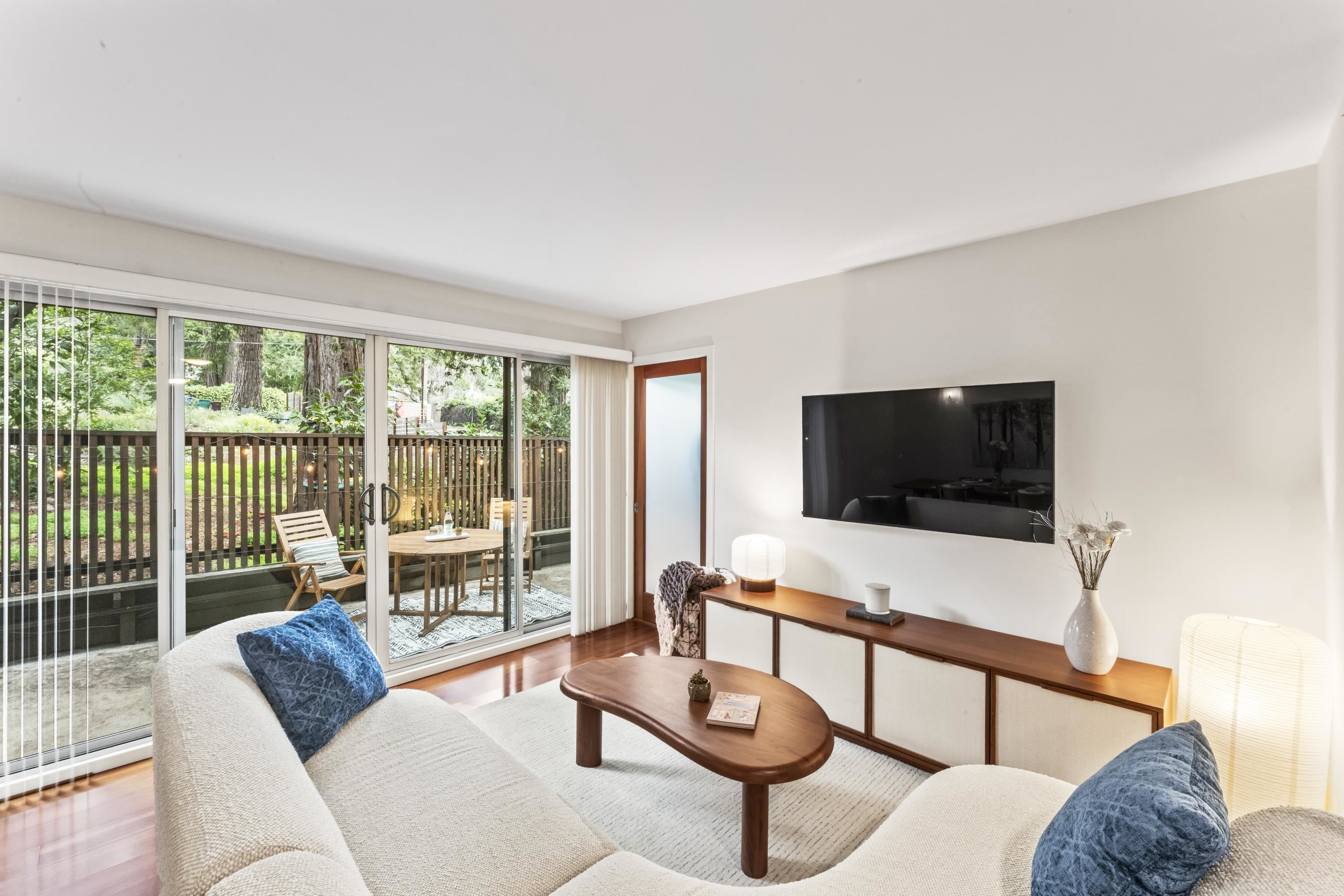 2130 Mountain Blvd # 101