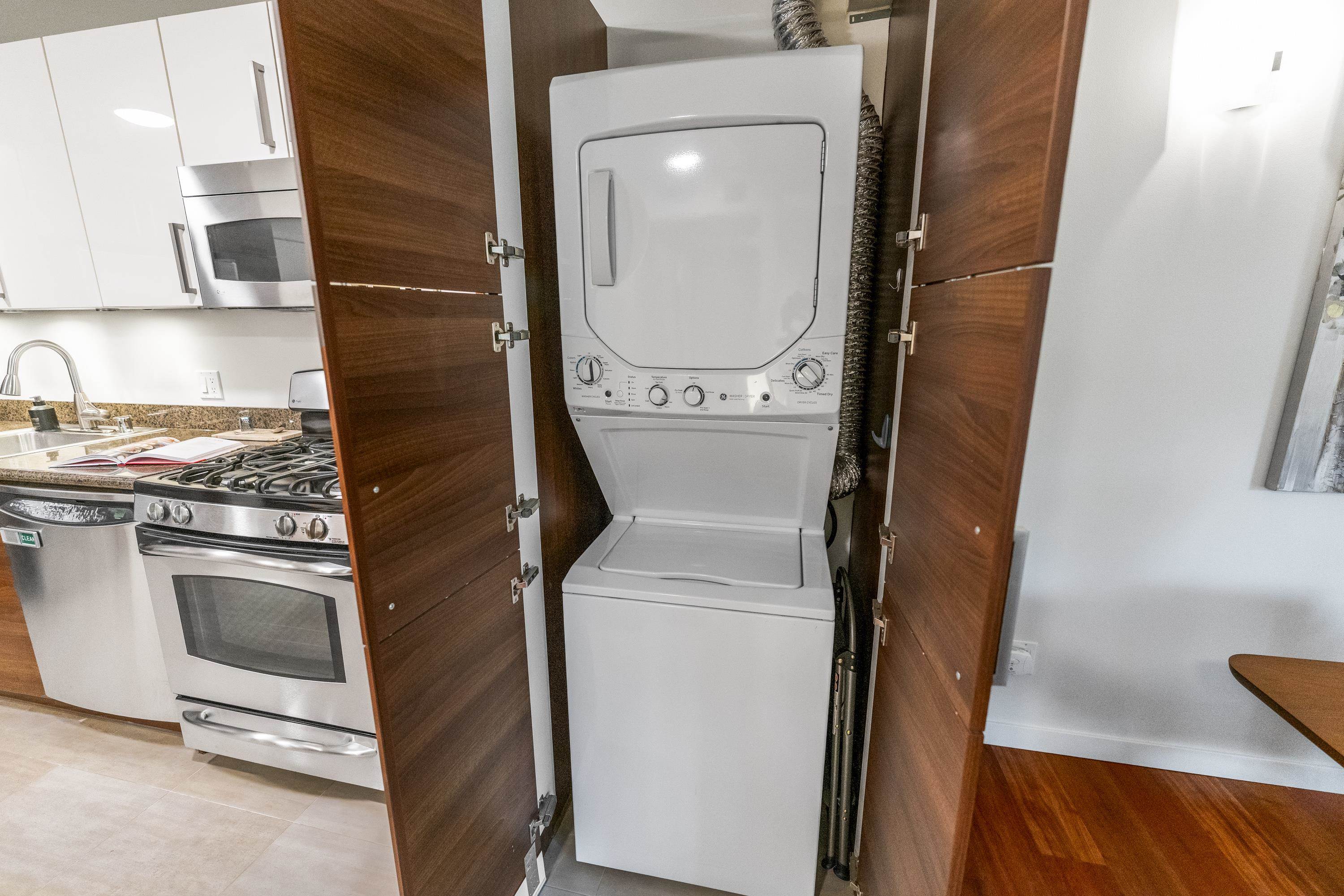 2130 Mountain Blvd # 101