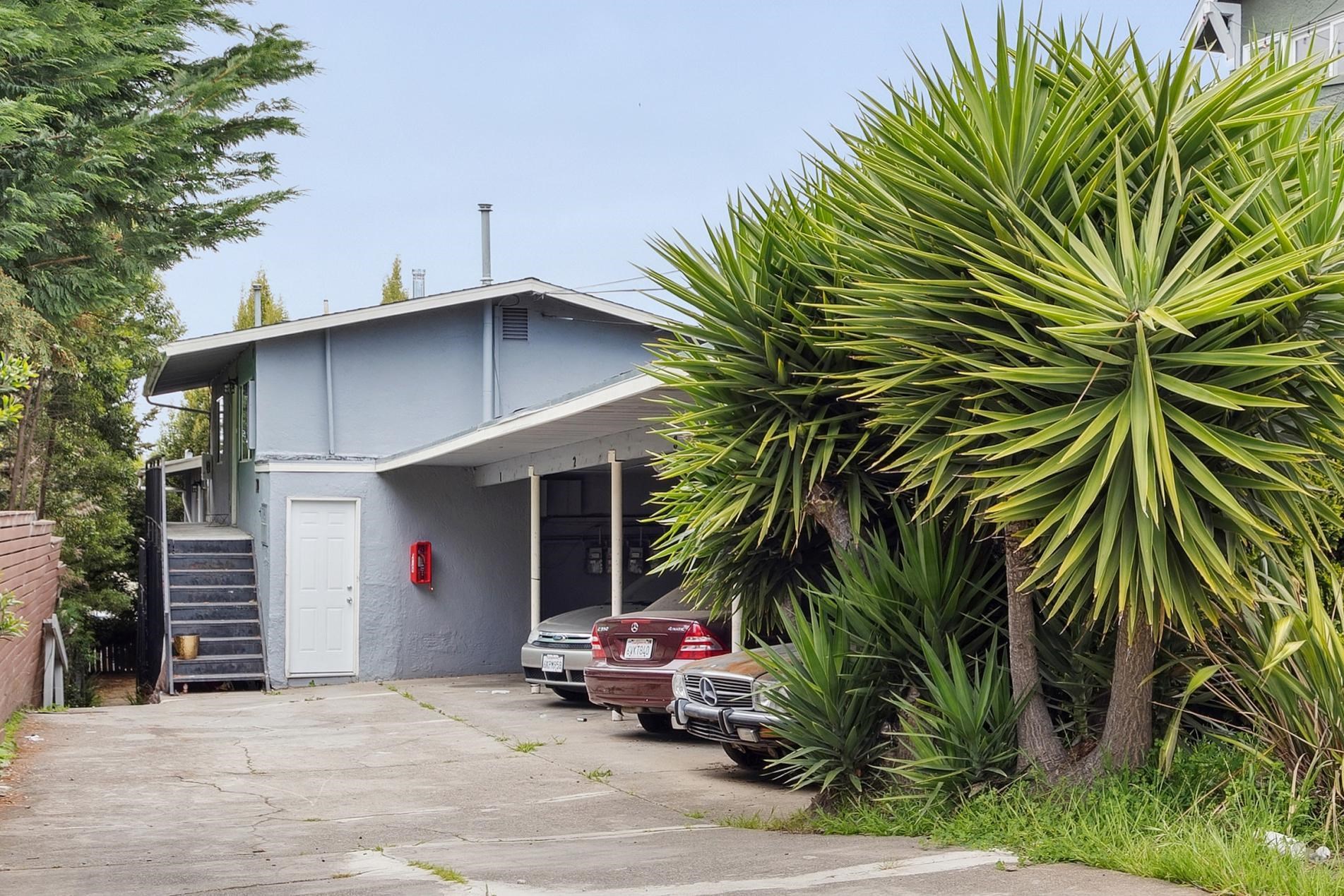 2443 Grande Vista Ave