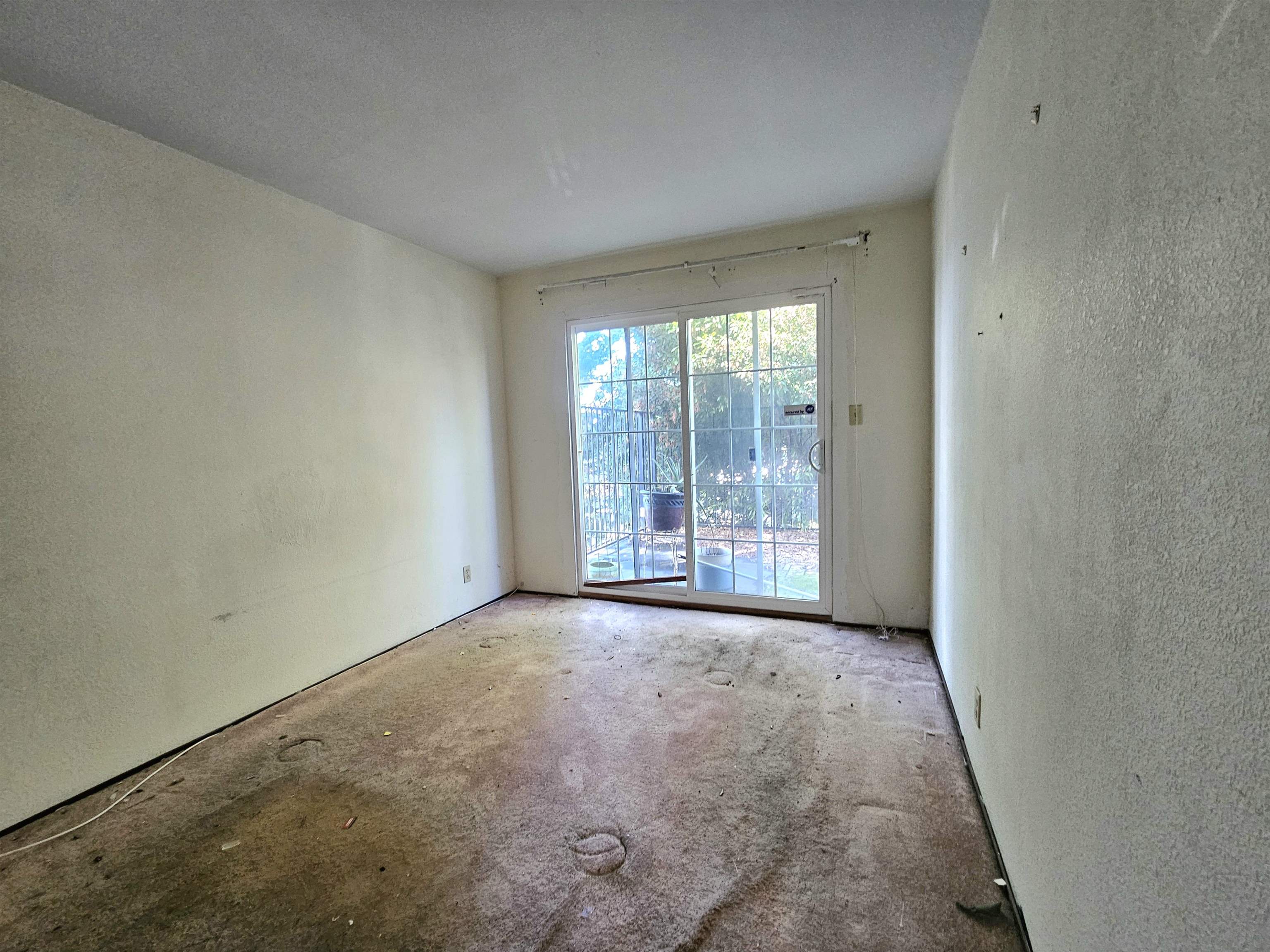 2443 Grande Vista Ave