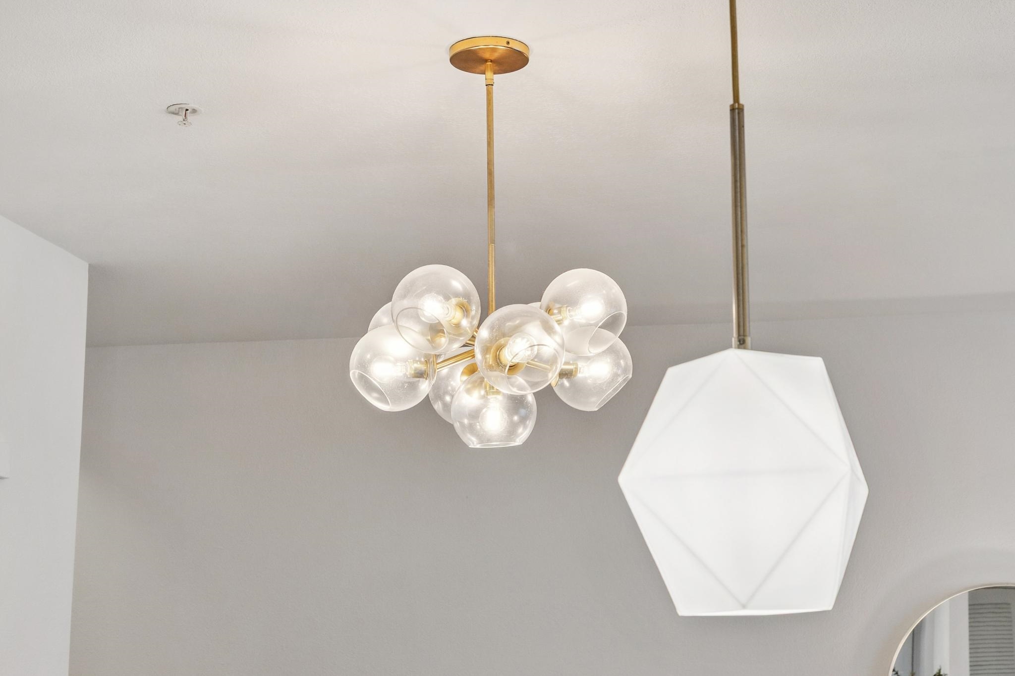 1708 Lexington Ave # 5