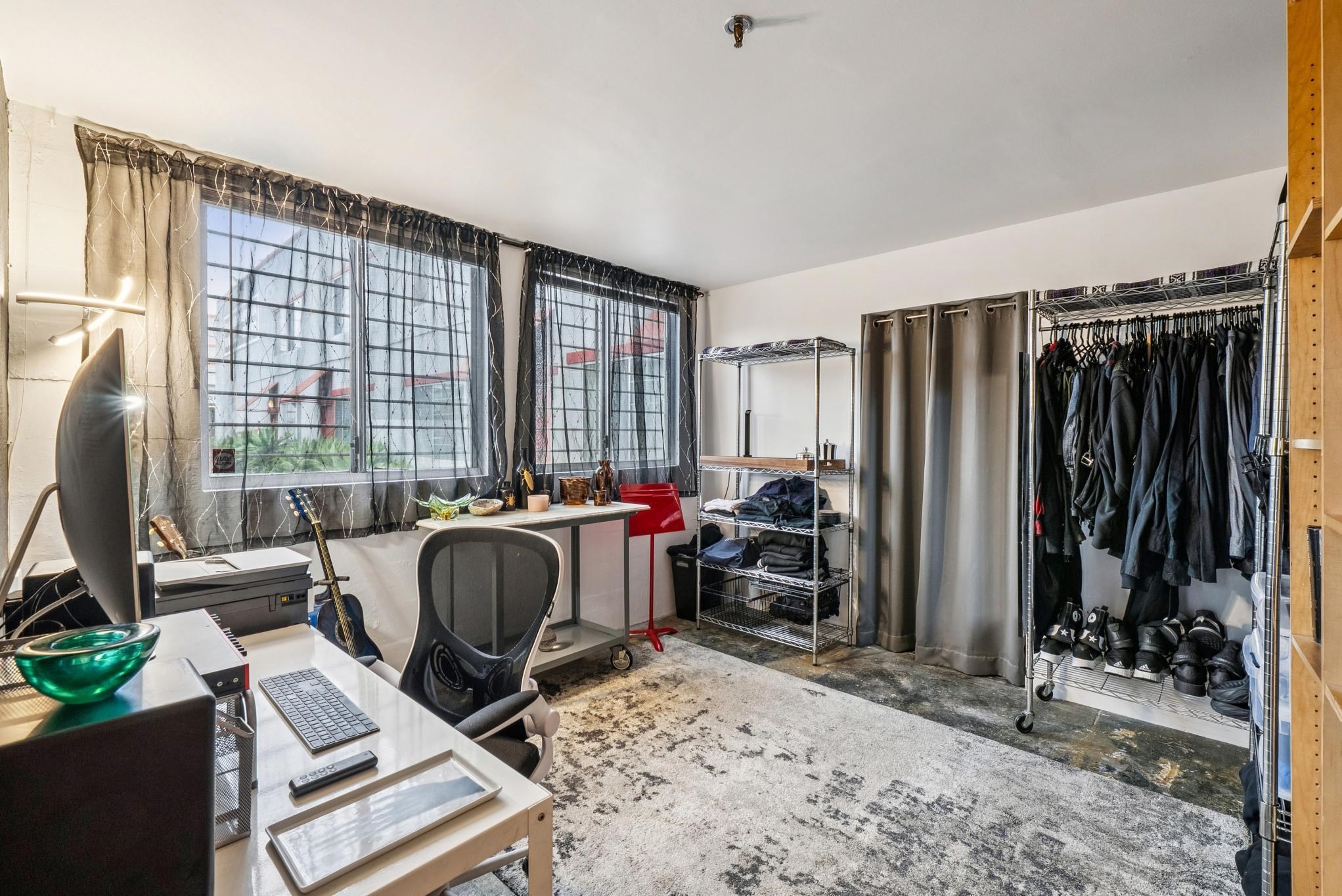 958 28th St. # 2825B