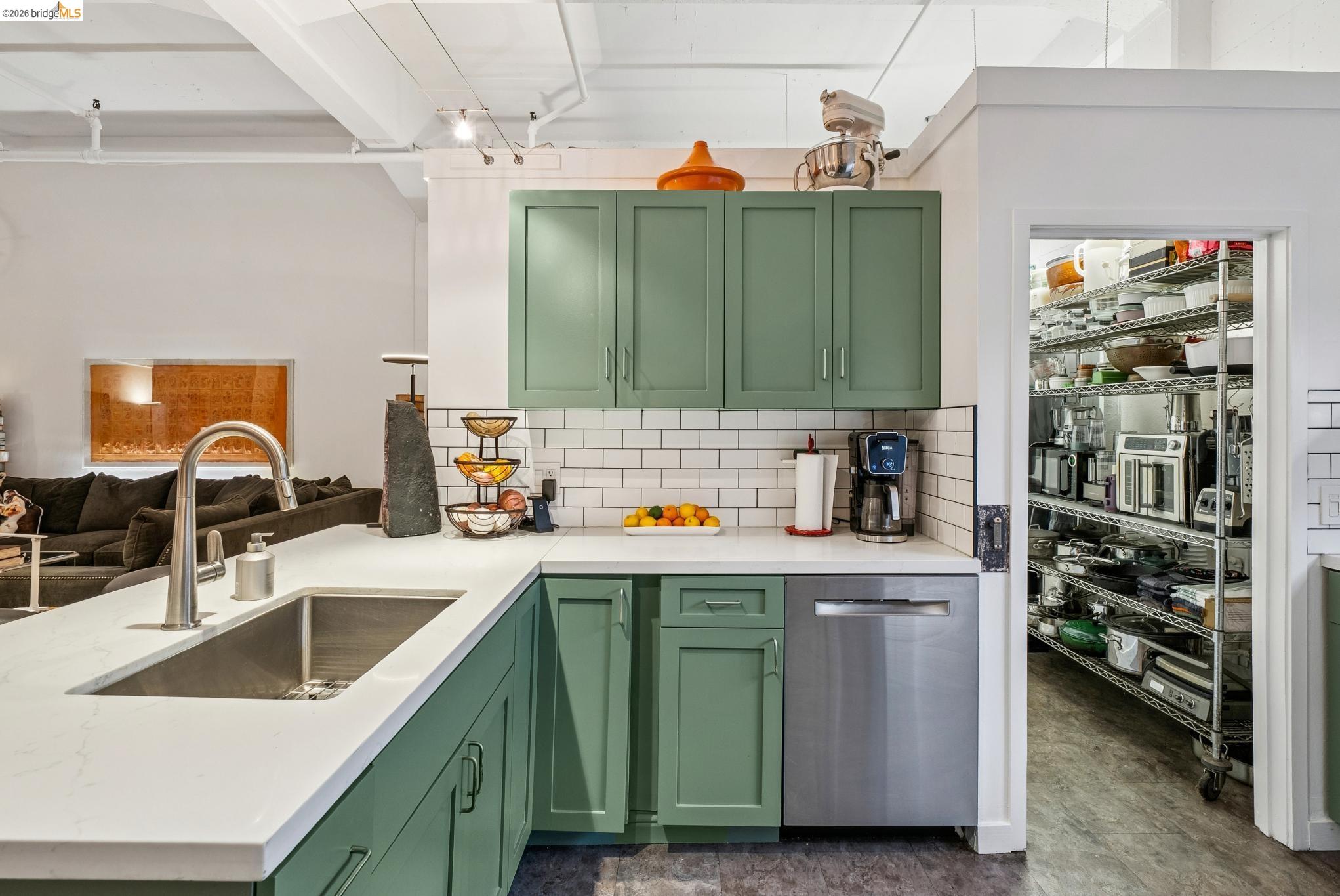 958 28th St. # 2825B