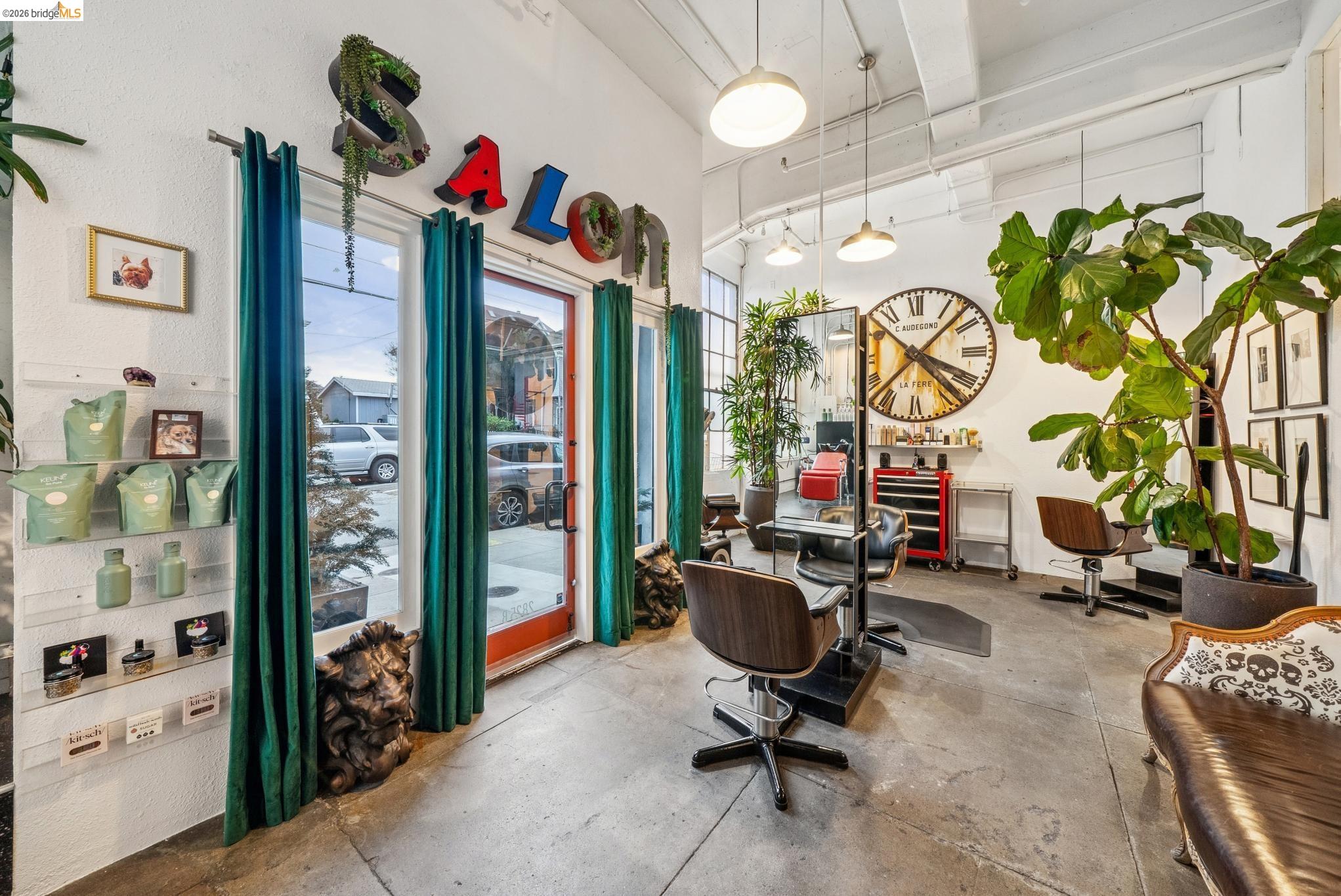 958 28th St. # 2825B