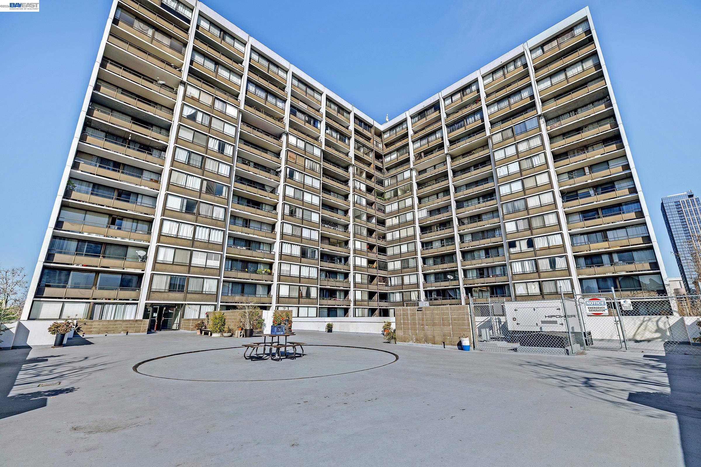 801 Franklin St # 1022