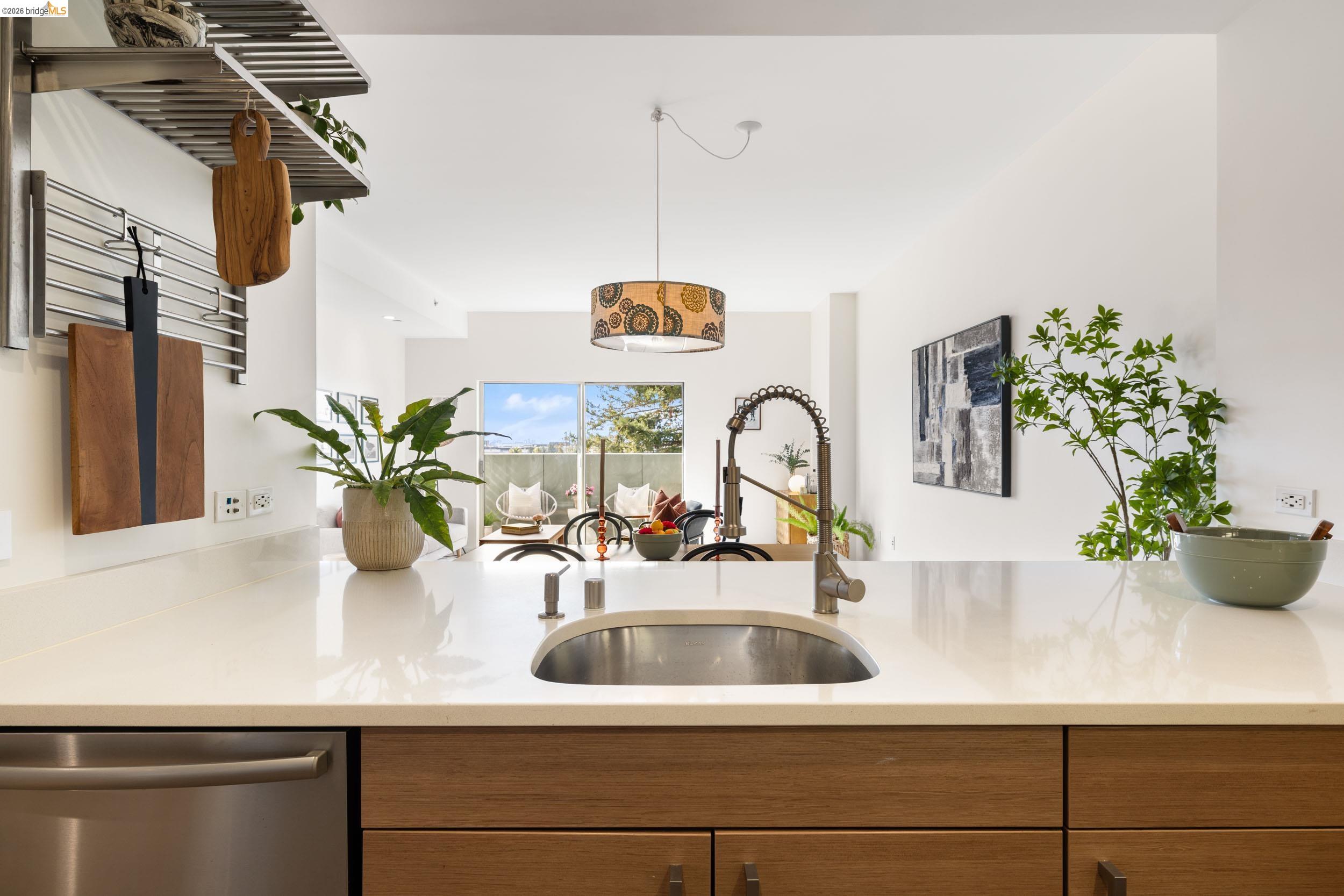 6465 San Pablo Ave # 306