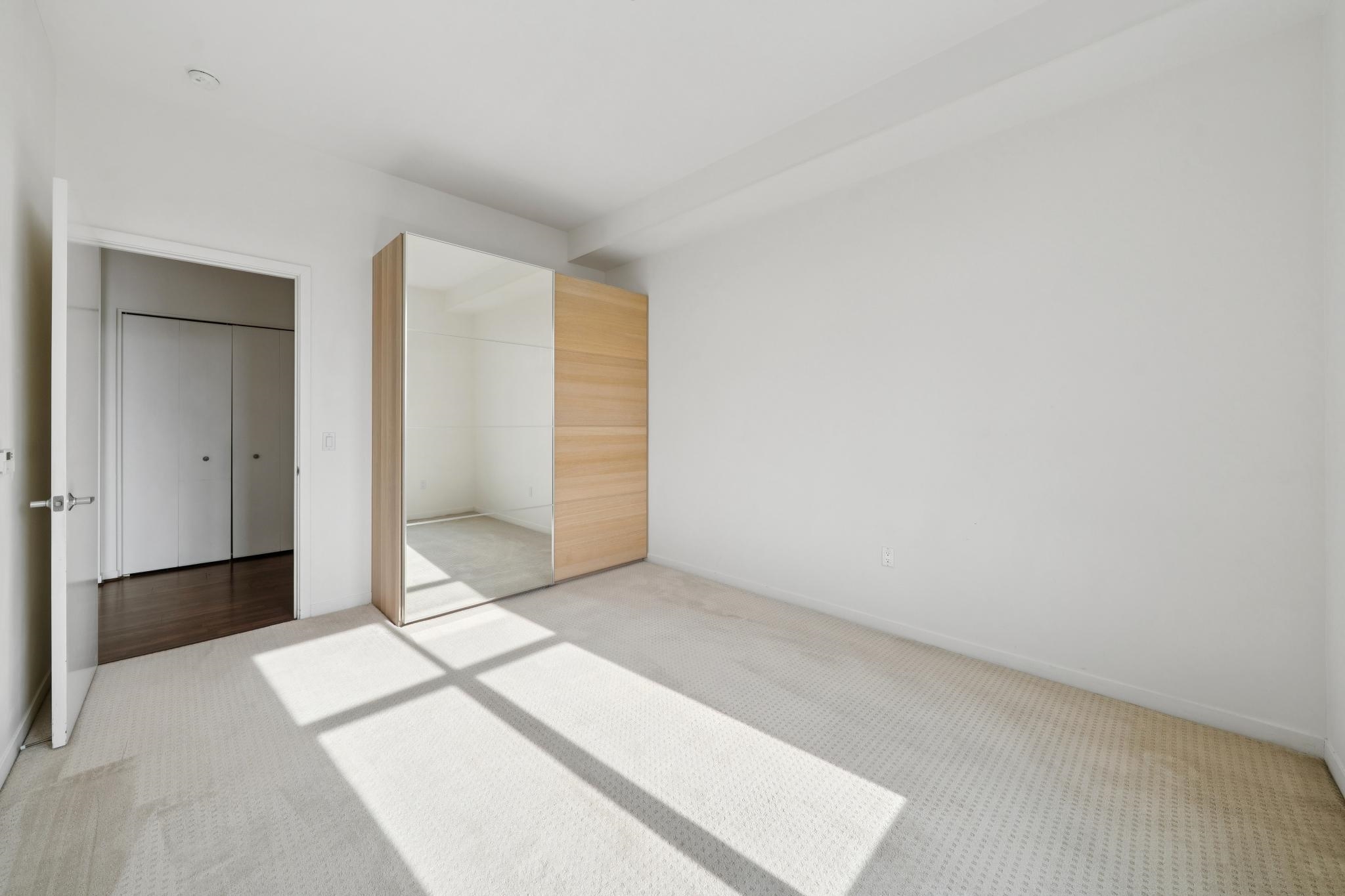 3801 San Pablo Ave # 207