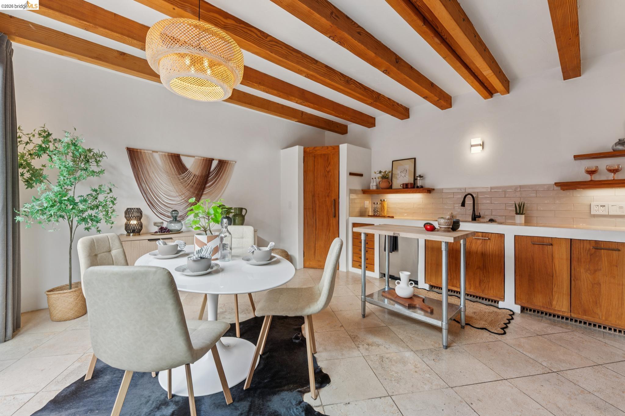 2015 Delaware Street