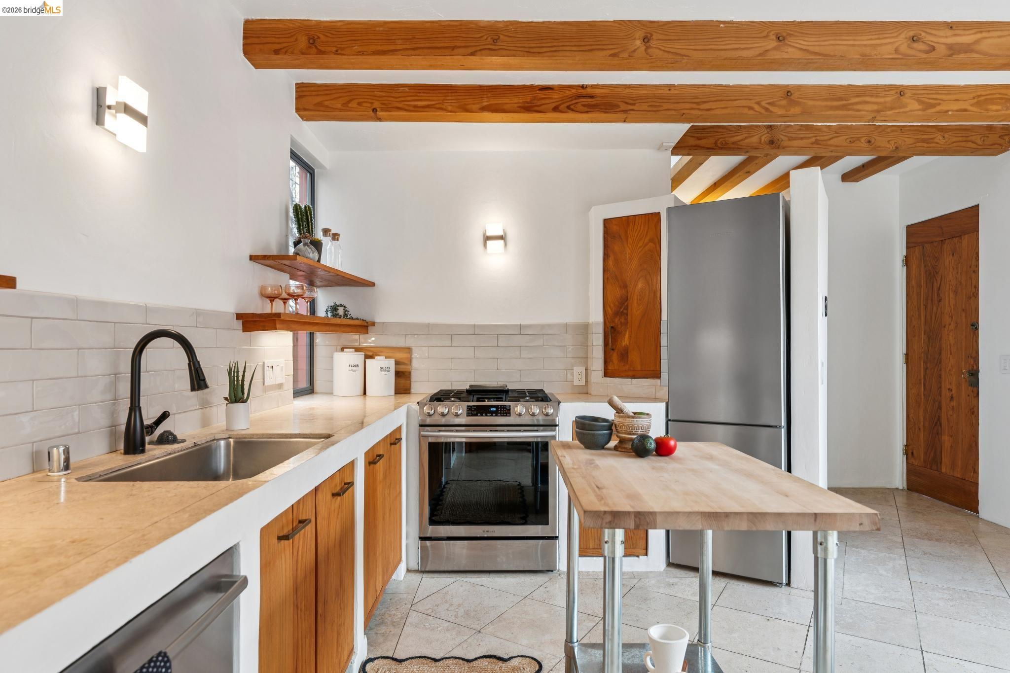 2015 Delaware Street