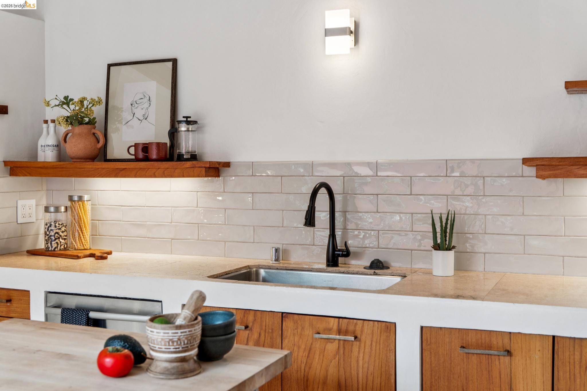 2015 Delaware Street