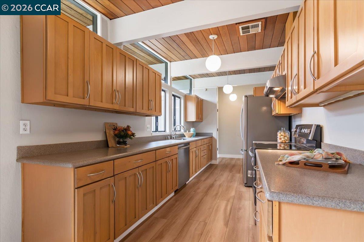 289 El Divisadero Ave