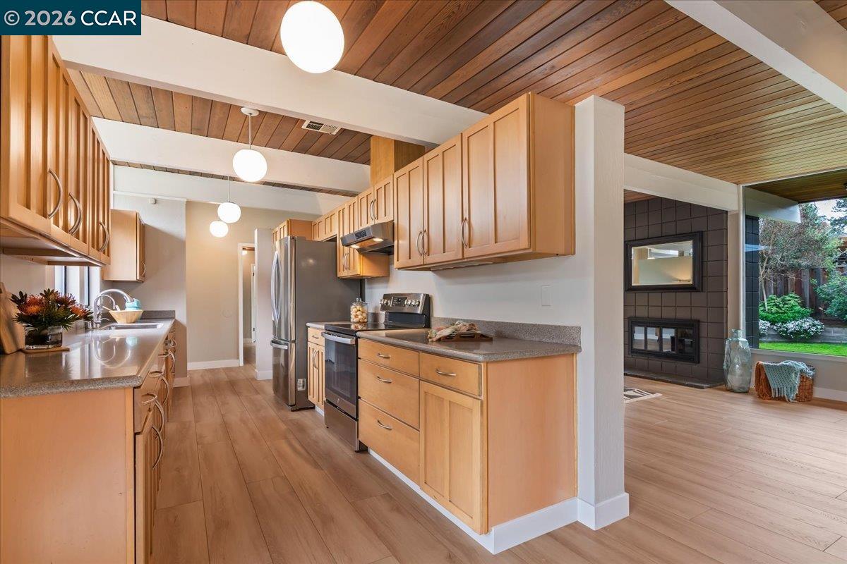 289 El Divisadero Ave