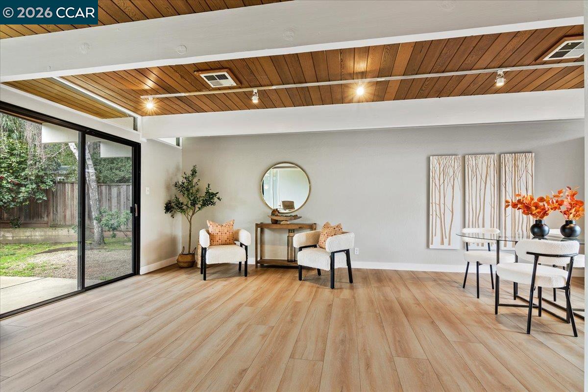 289 El Divisadero Ave