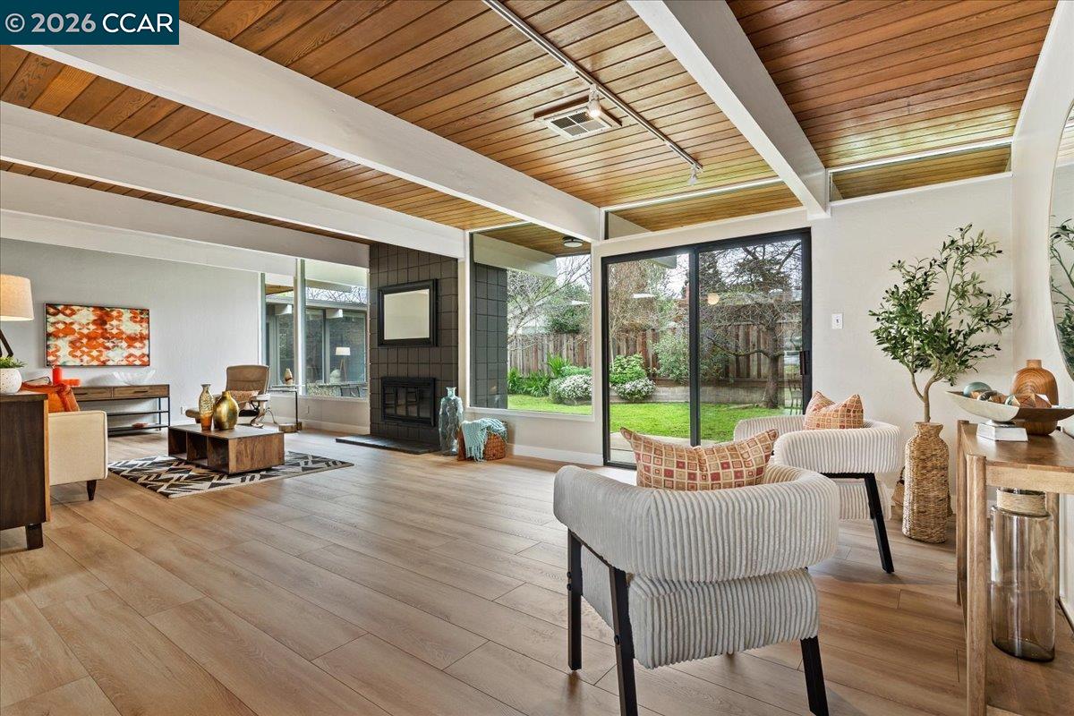 289 El Divisadero Ave