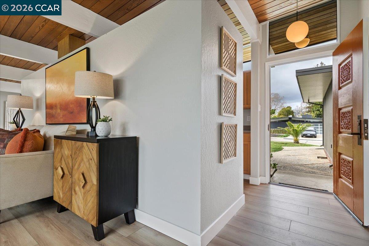 289 El Divisadero Ave