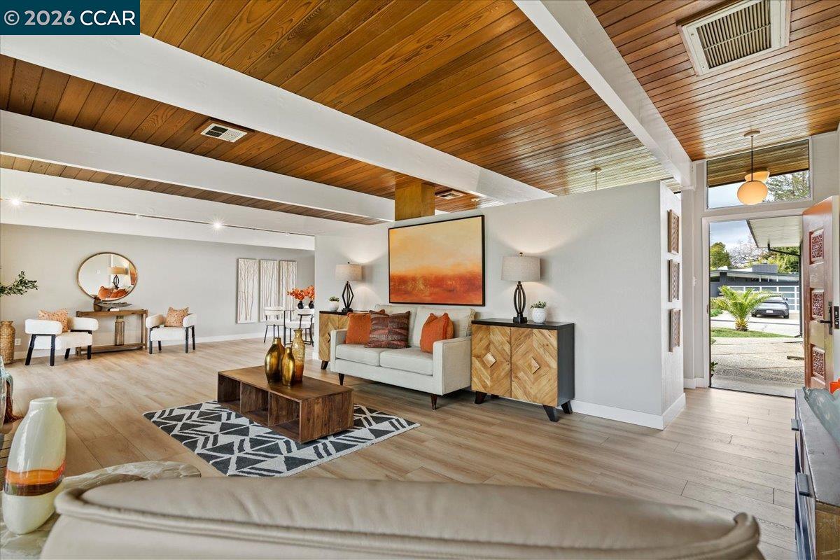 289 El Divisadero Ave